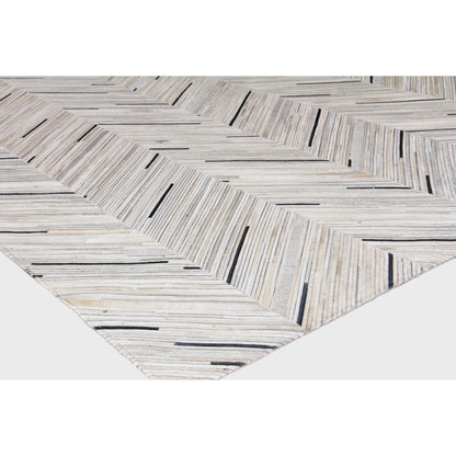 Natural Hide 2163 Rug by Exquisite Rugs in silver/blue. Made from unique in a unique style.