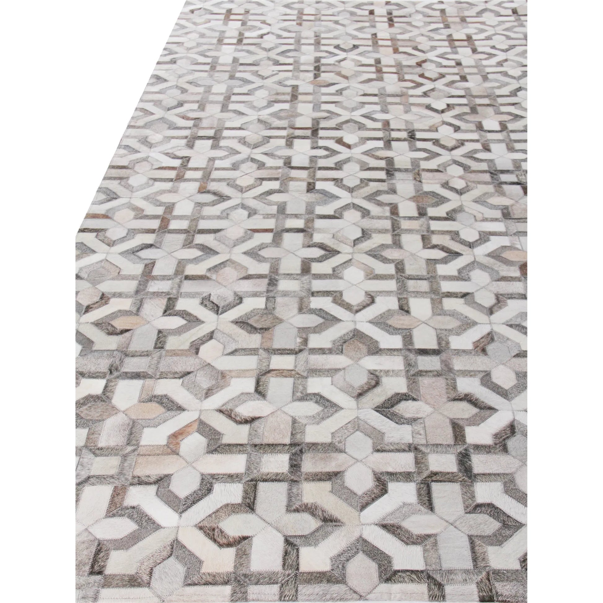 Natural Hide Rug III by Exquisite Rugs in silver, ivory. Made from leather hide in a unique style.