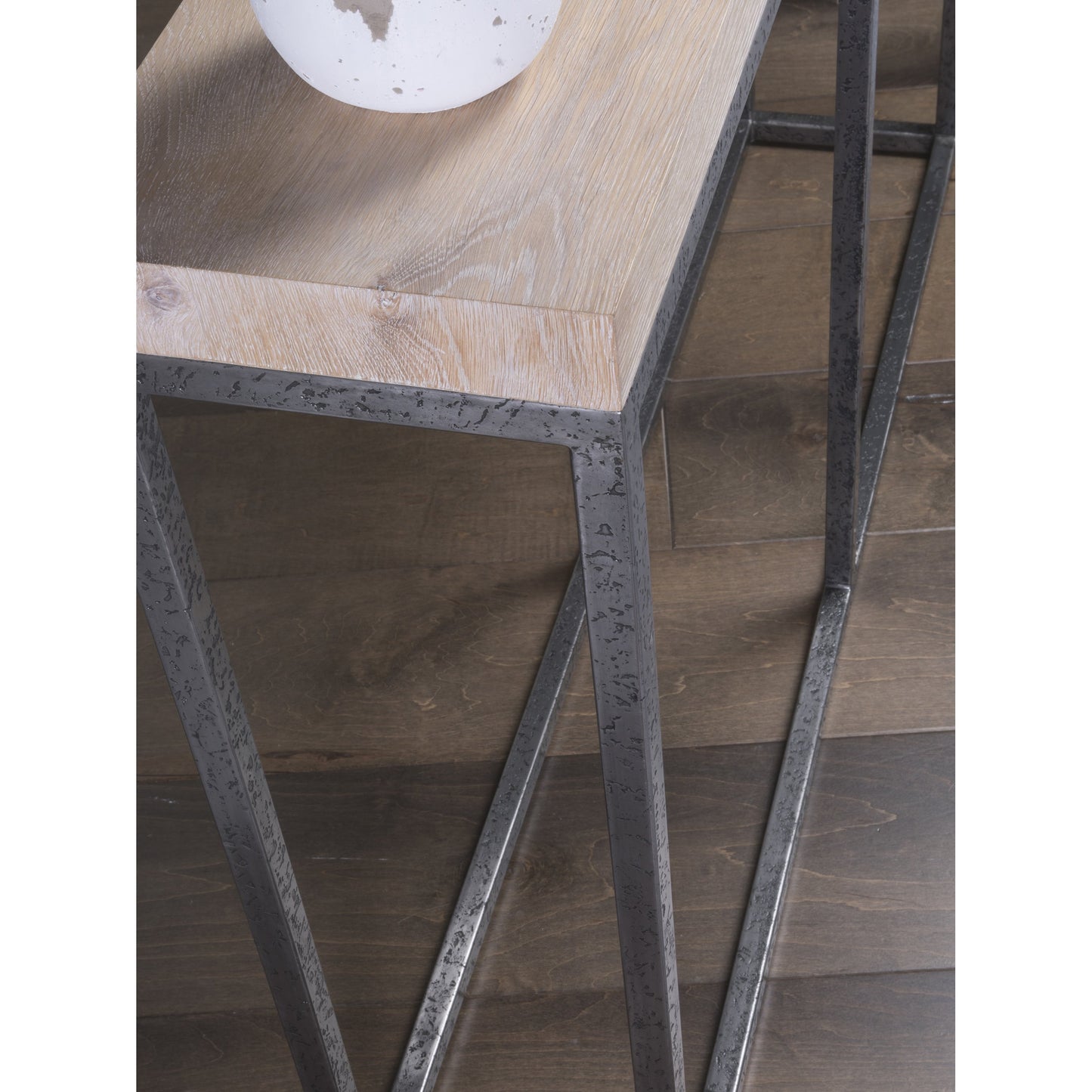 003 SR-834328 | Lifestyle | Foray Console by Artistica Home. Made from unique in a modern style.
