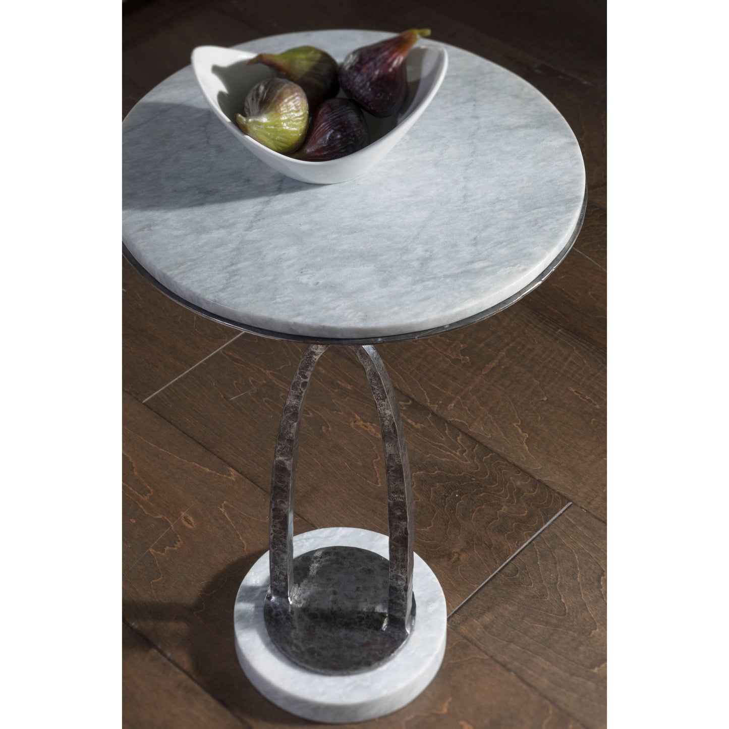 002 SI-1770634 | Lifestyle | Vega Table by Artistica Home in antiqued iron. Made from unique in a eclectic & global style.