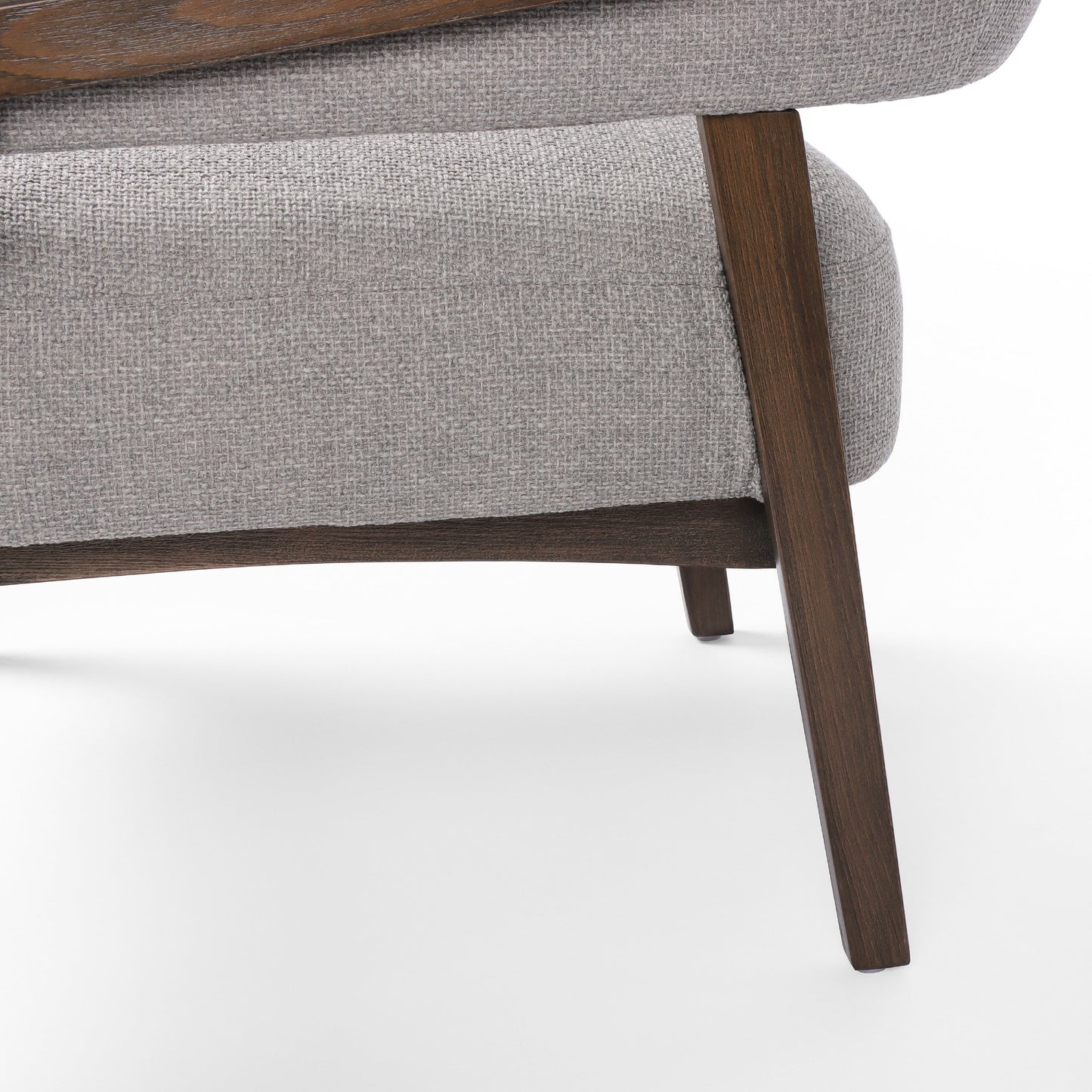 044 SI-1980345 | Closeup | Dexter Chair by Four Hands in gibson white. Made from unique in a modern style.
