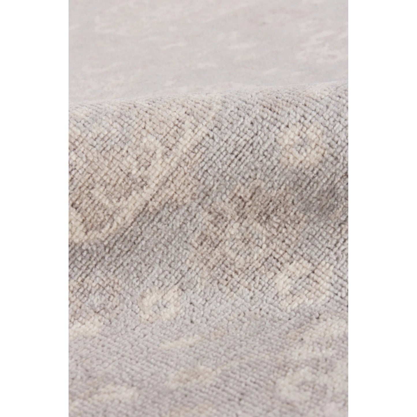 002 SI-1829450,SI-1829453,SI-1829454,SI-2221793,SI-2293592 | Closeup | Restoration Rug by Exquisite Rugs in light blue, beige. Made from new zealand wool in a unique style.