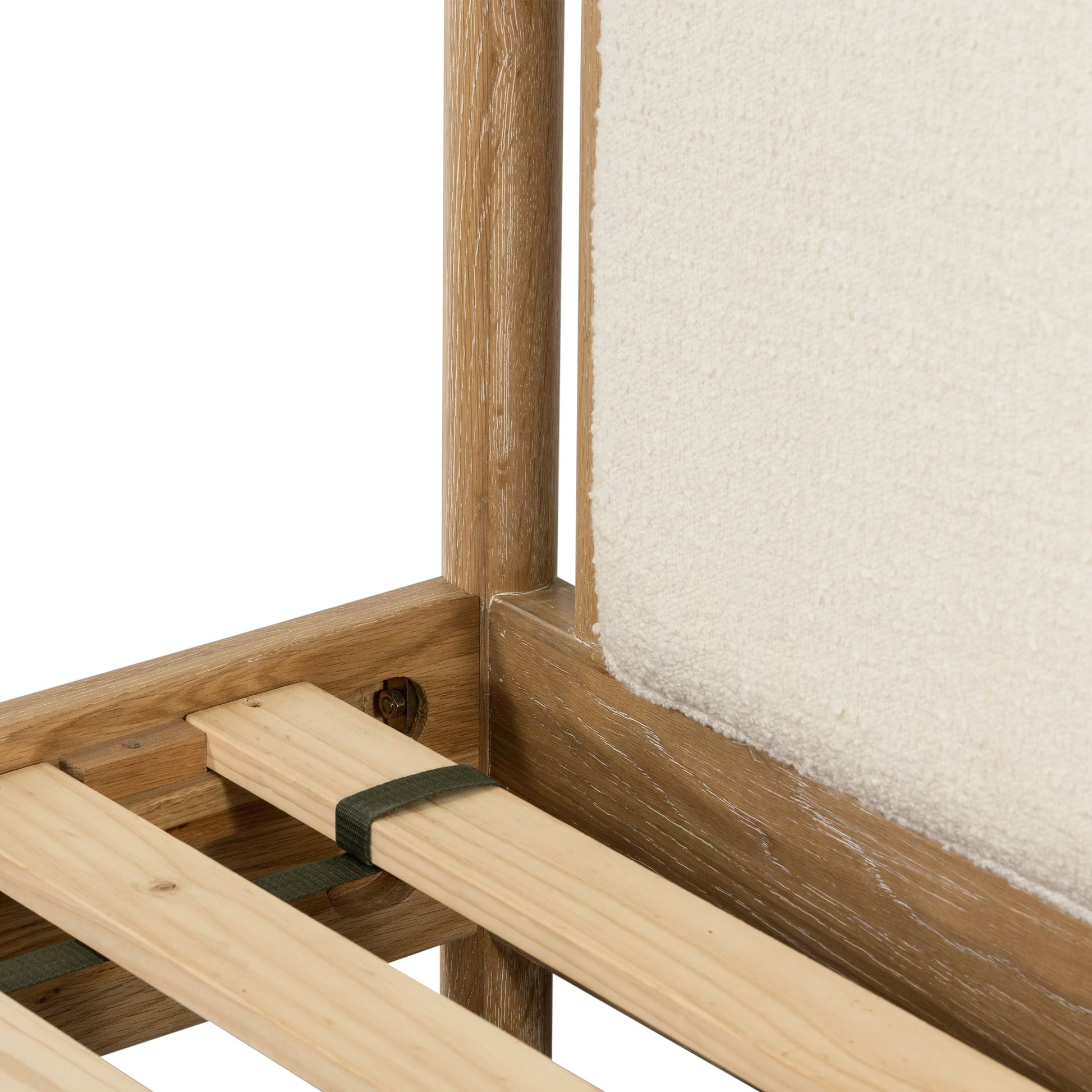 Montana Bed by Four Hands in altro snow, whitewashed oak. Made from 95% polyester, 5% acrylic, solid oak in a cottage & farmhouse style.
