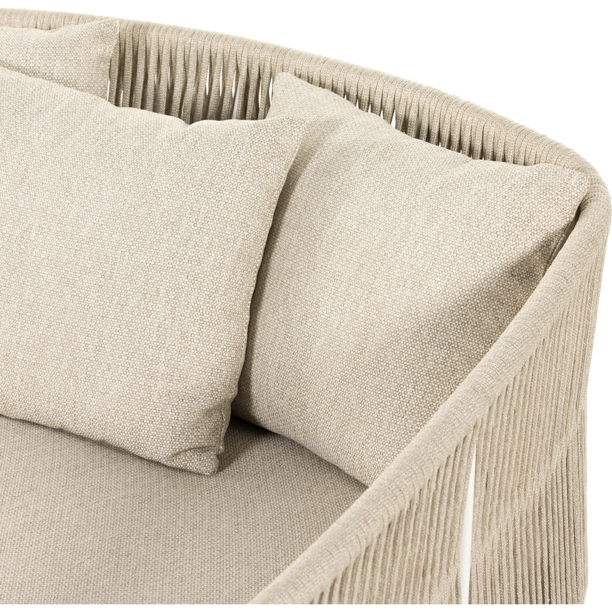 Porto Outdoor Daybed by Four Hands. Made from 100% olefin, aluminum, 100% polypropylene in a coastal style.