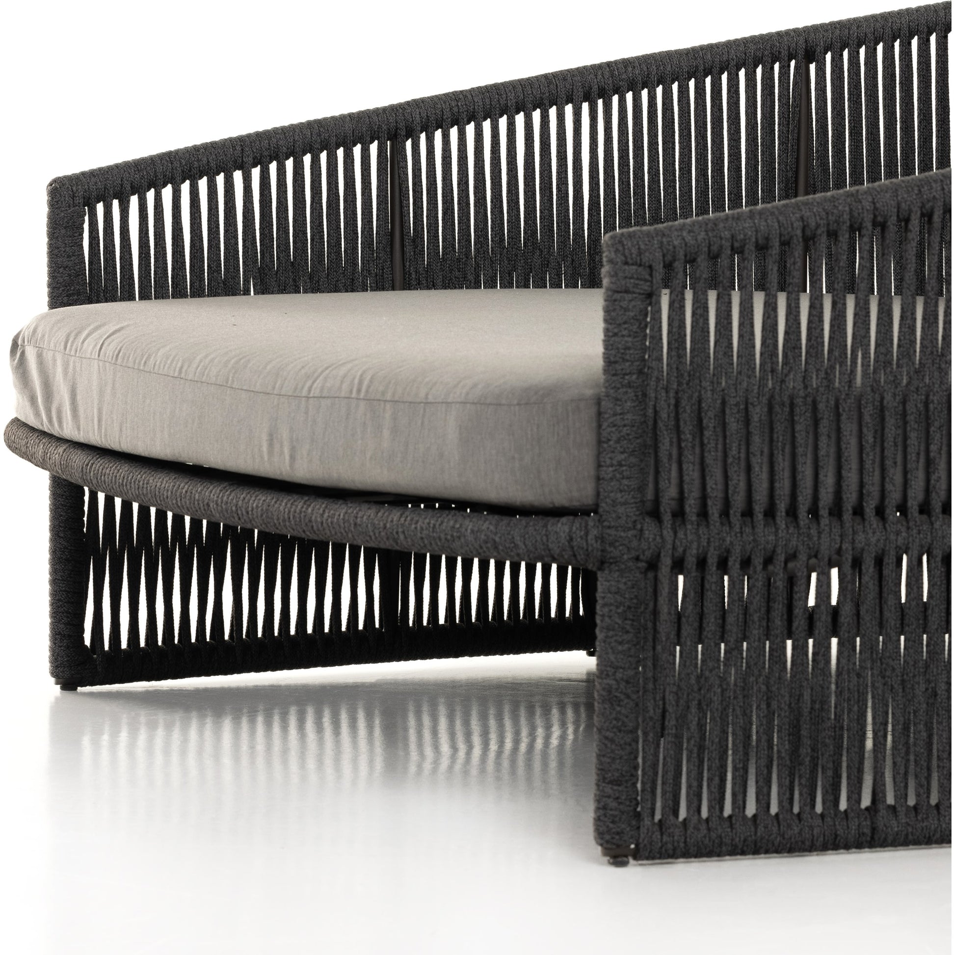 Porto Outdoor Daybed by Four Hands. Made from 100% olefin, aluminum, 100% polypropylene in a coastal style.