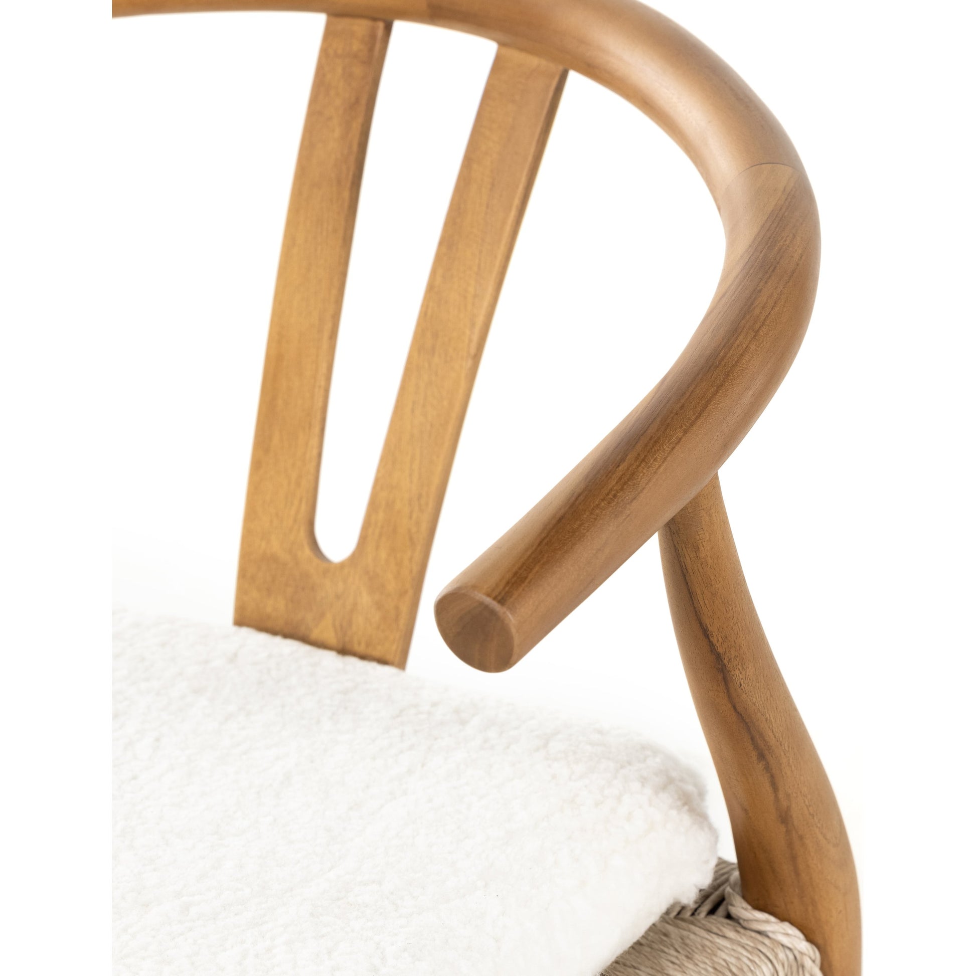 Muestra Dining Chair by Four Hands. Made from solid teak, 100% polyethylene in a coastal style.