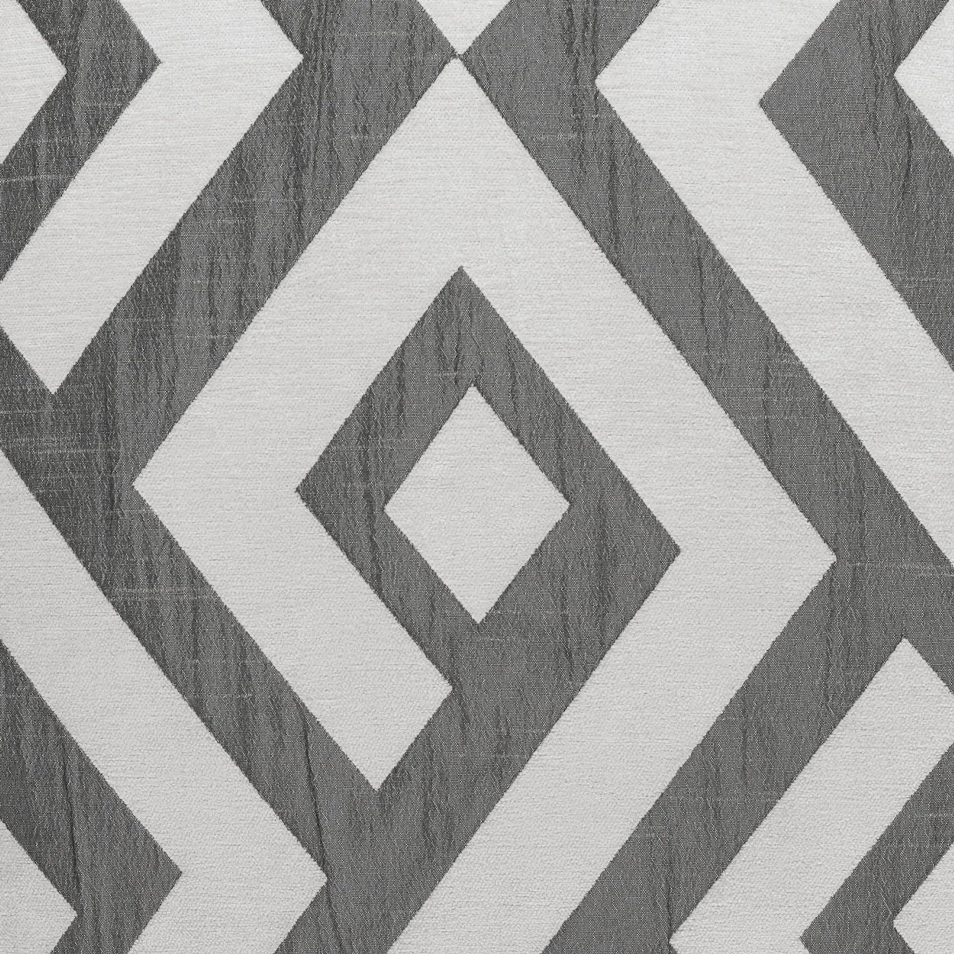 Carat Pillow by DV Kap Home. Made from 60% polyester, 40% viscose in a transitional style.