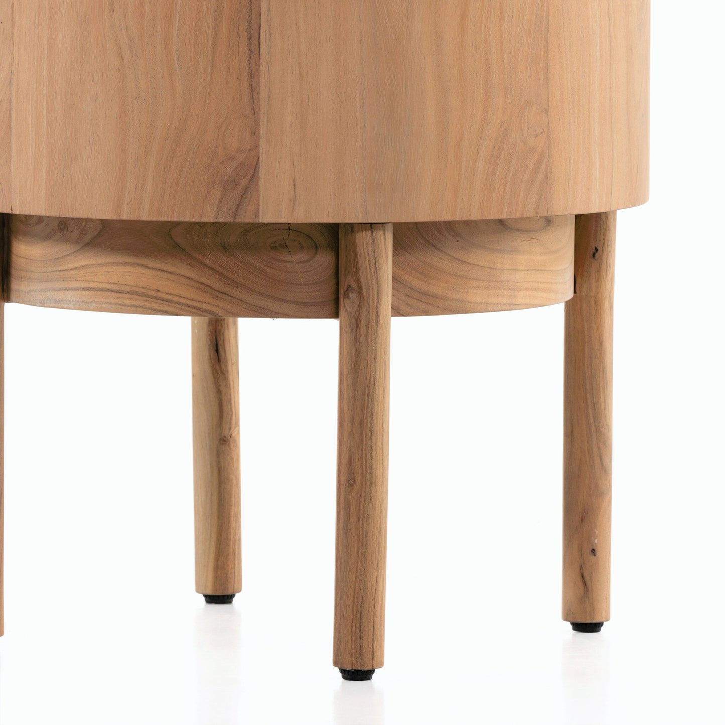 011 SI-1901745 | Closeup | Atmore End Table by Four Hands in natural acacia. Made from thin acacia veneer, solid acacia in a modern style.