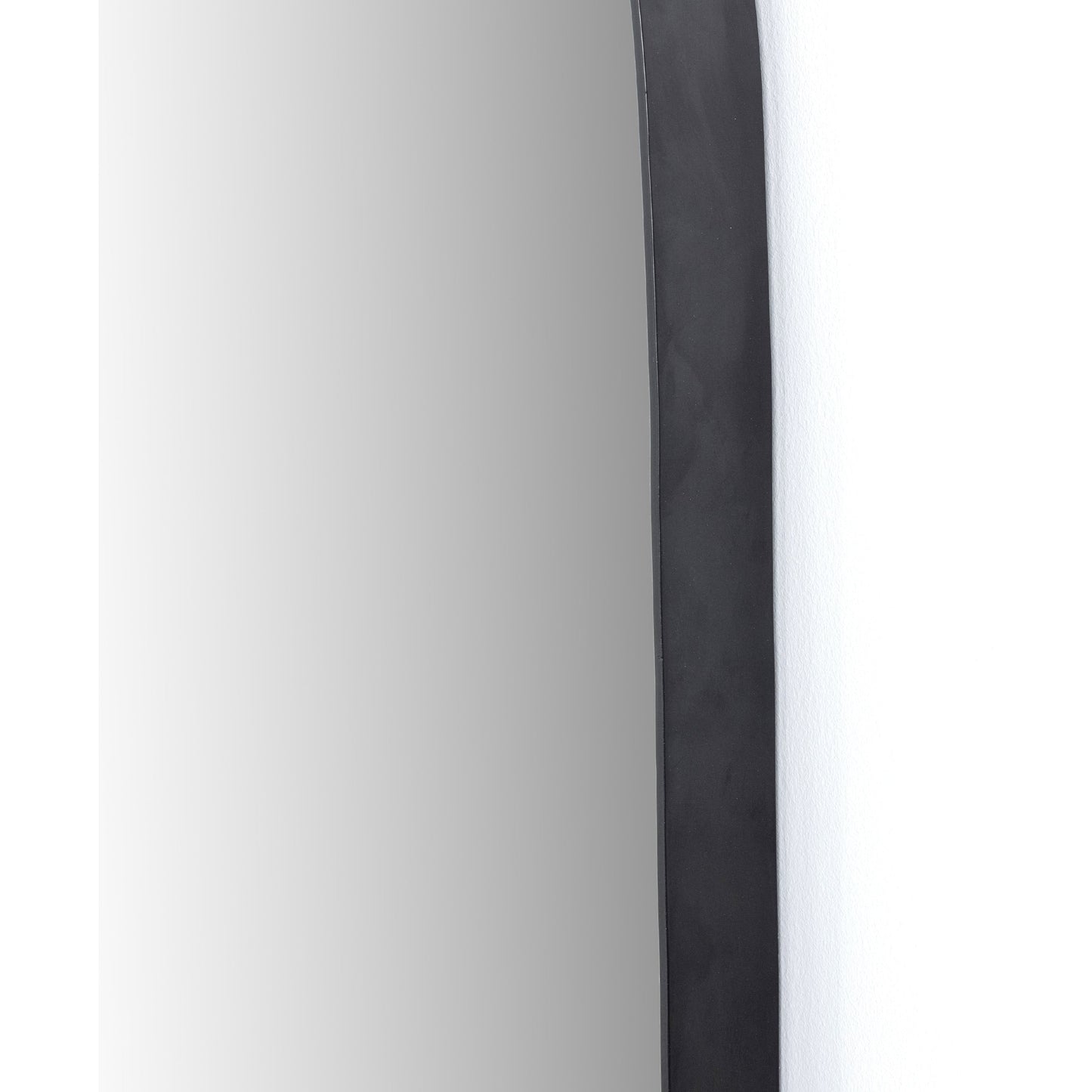009 SI-1798036 | Closeup | Georgina Wide Mirror by Four Hands. Made from unique in a modern style.