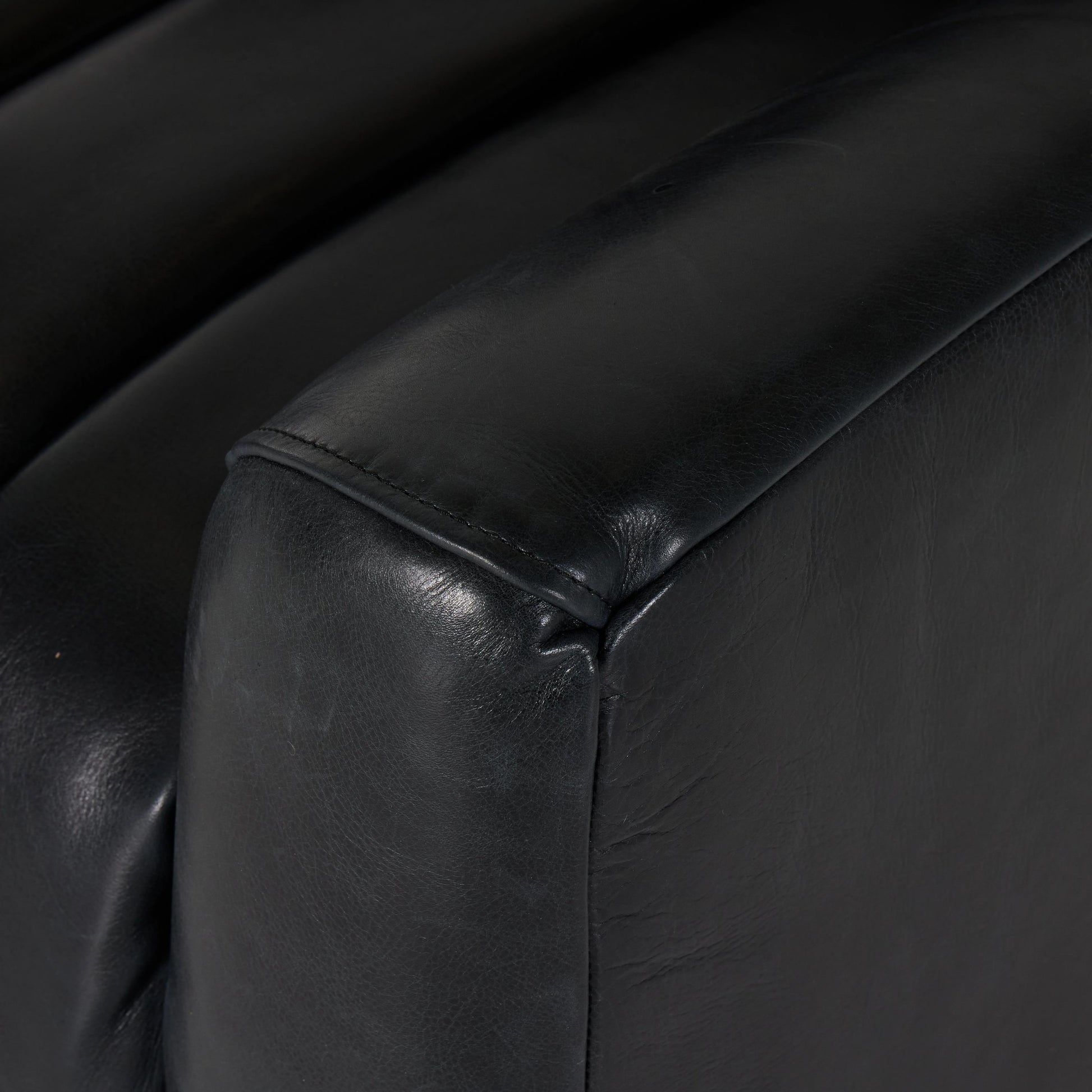 Elora Chair by Four Hands in sheepskin camel. Made from 100% polyester, solid parawood, 100% polypropylene in a transitional style.