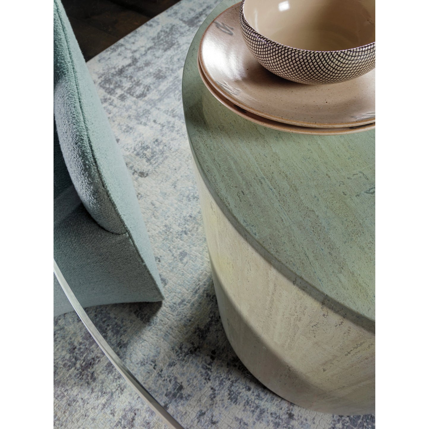 002 SI-2013279 | Closeup | Cassio Round Dining Table by Artistica Home in white travertine. Made from unique in a modern style.