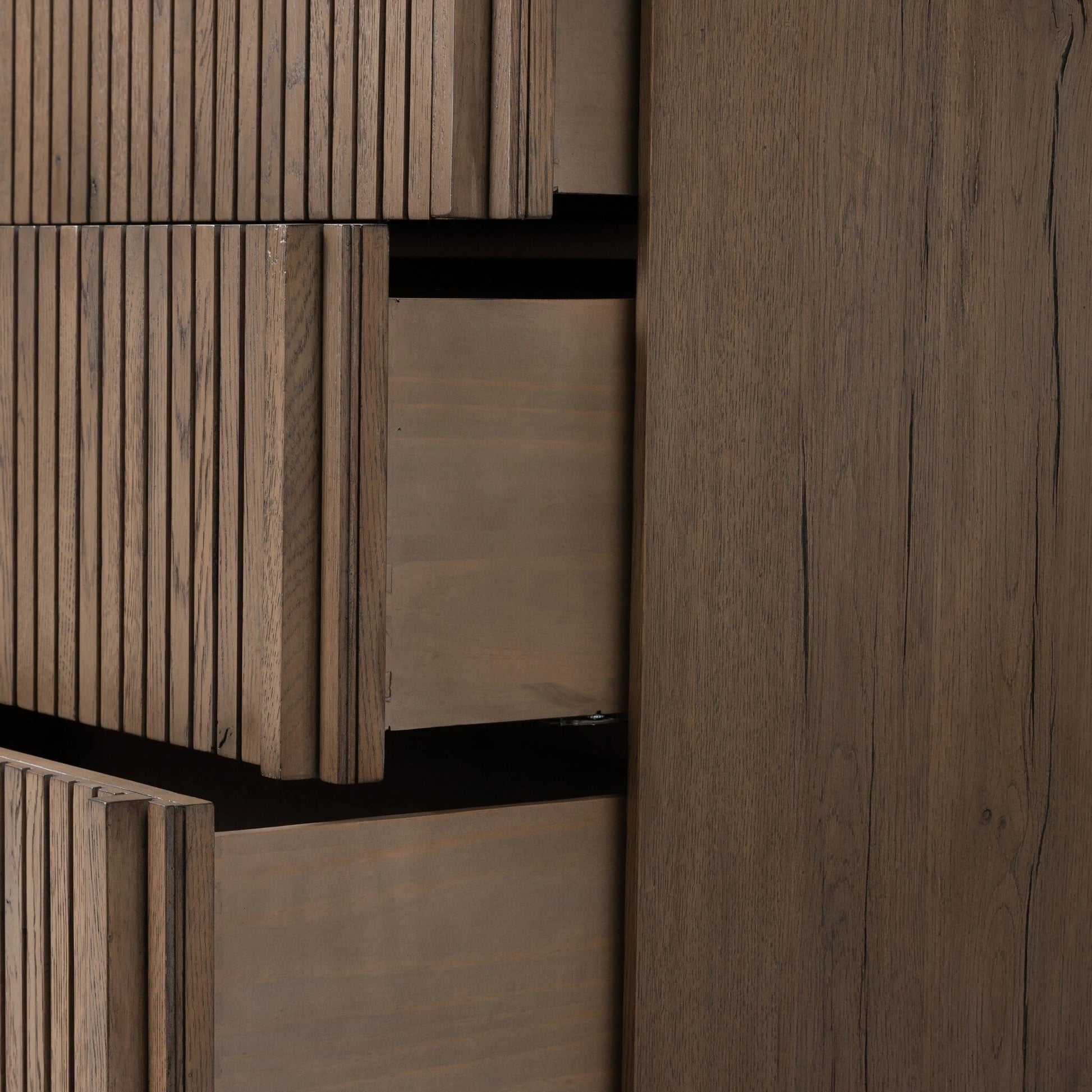 Leo 6 Drawer Dresser by Four Hands in rustic grey. Made from solid oak, thick oak veneer in a modern style.