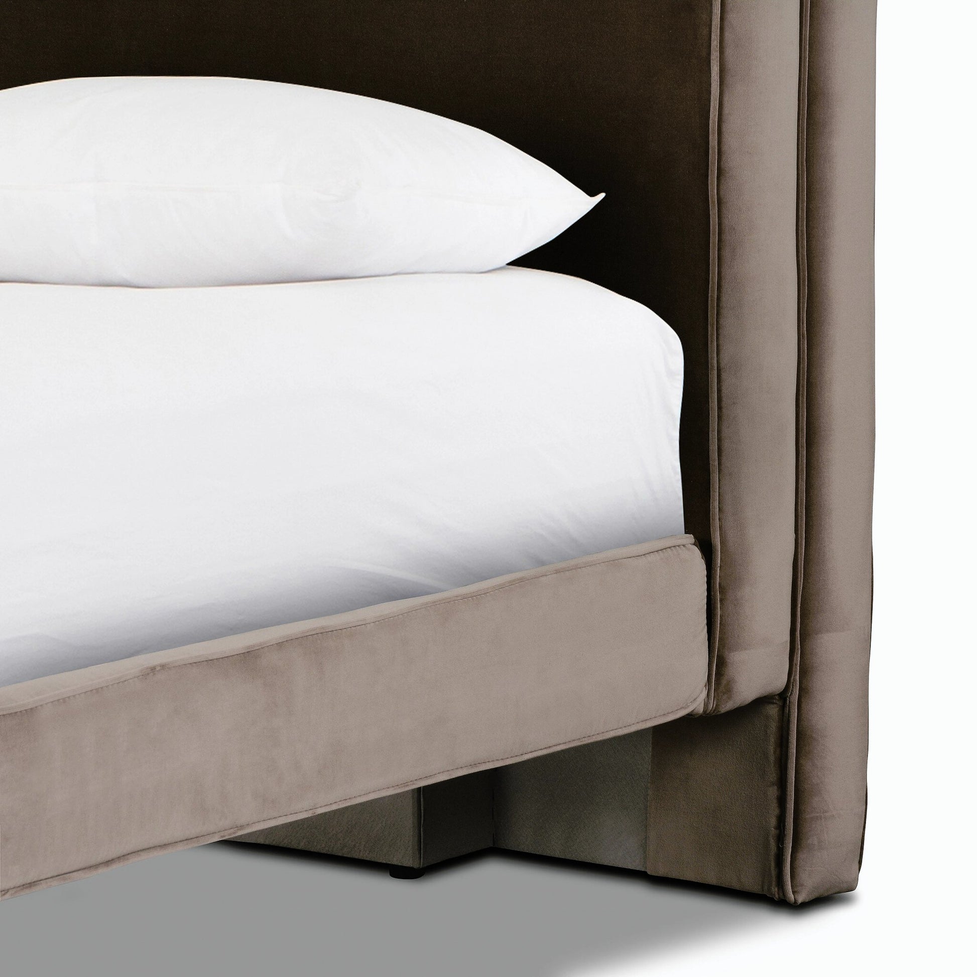 Mitchell Bed by Four Hands. Made from unique in a modern style.
