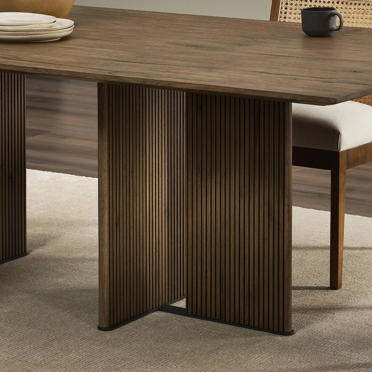 010 SI-2137461 | Closeup | Leo Dining Table by Four Hands in rustic grey. Made from thick oak veneer, solid oak, iron in a modern style.