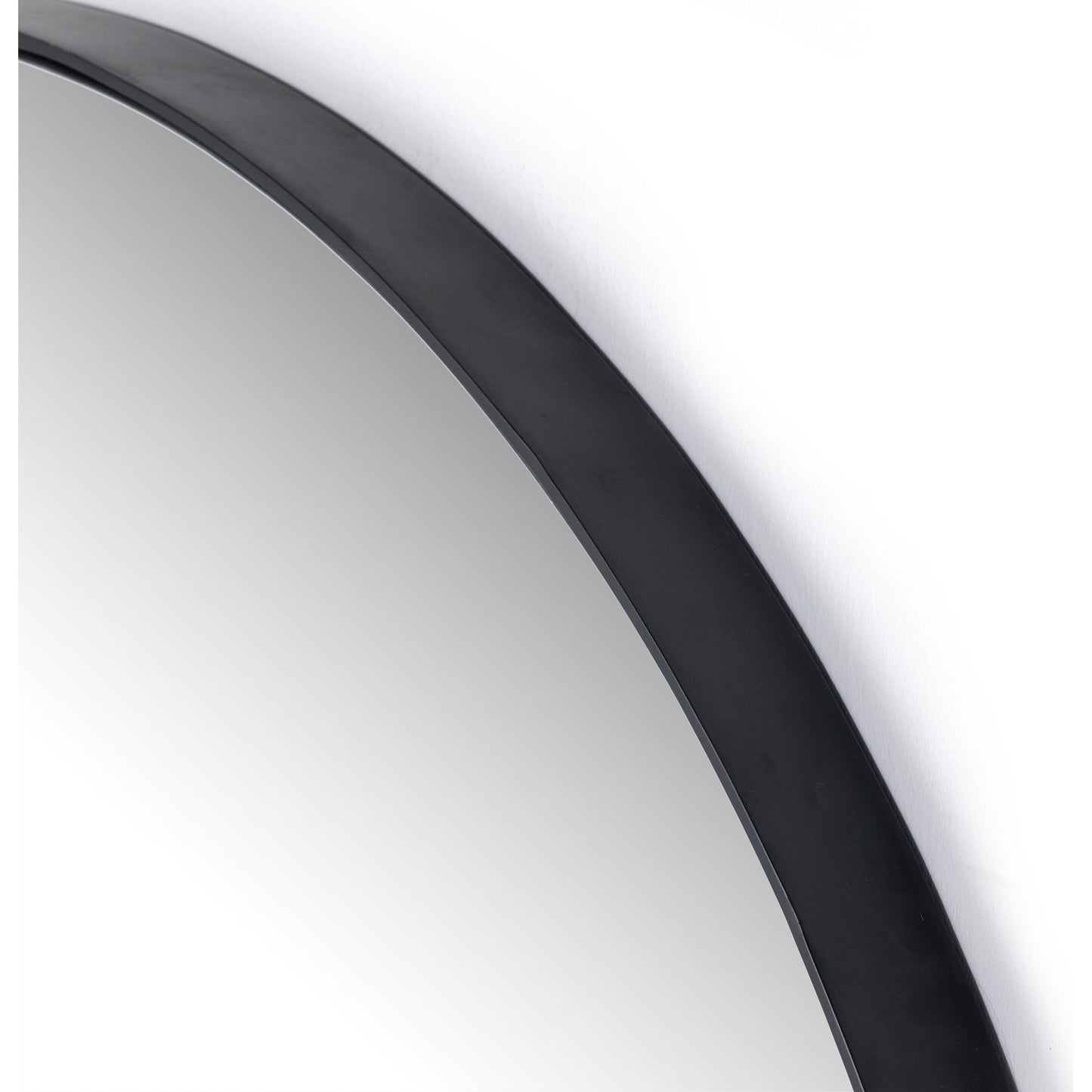 017 SI-1902588 | Closeup | Georgina Mirror Round by Four Hands. Made from unique in a modern style.