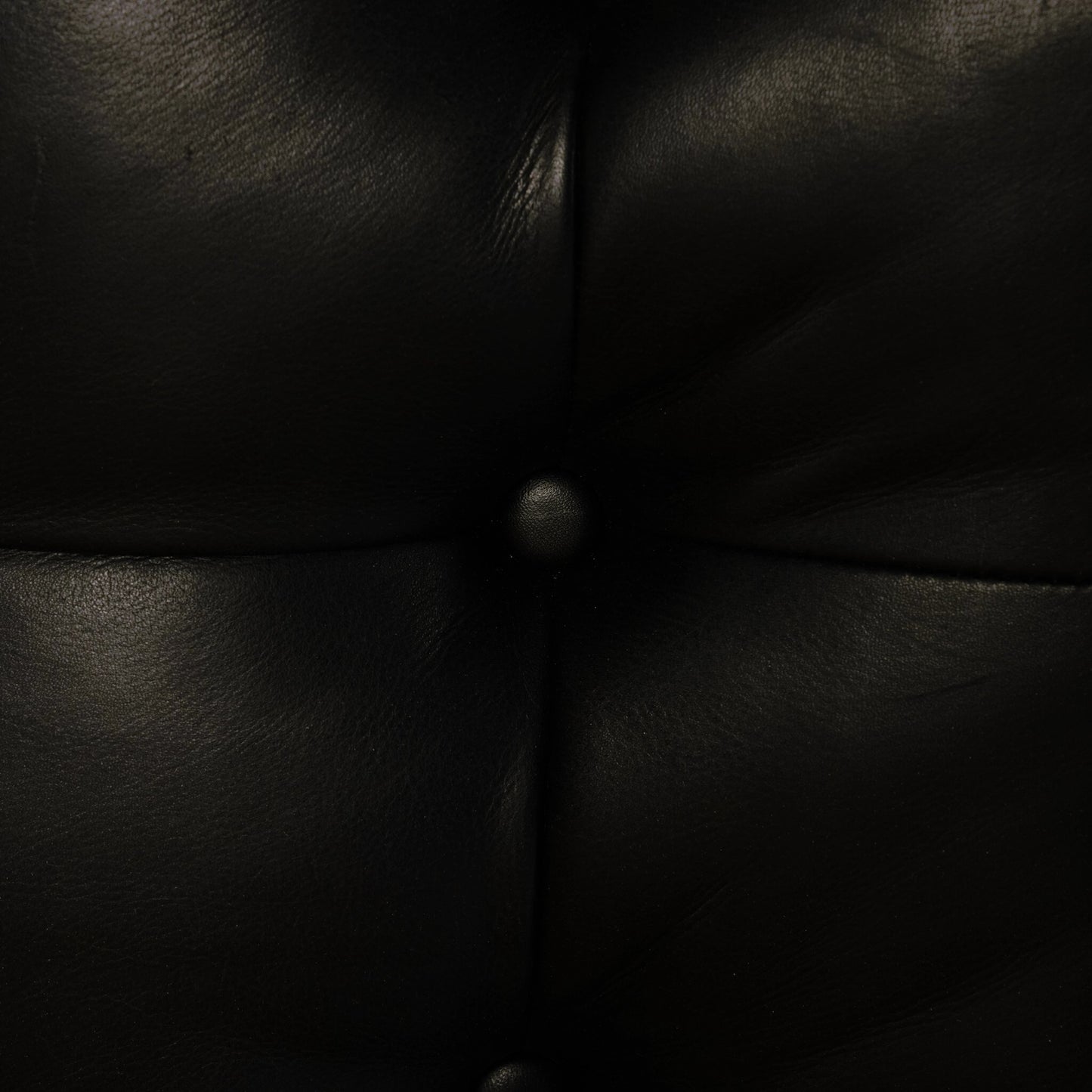 012 SI-2001420 | Closeup | Halston Bed by Four Hands. Made from top grain leather, solid ash, ash veneer in a modern style.