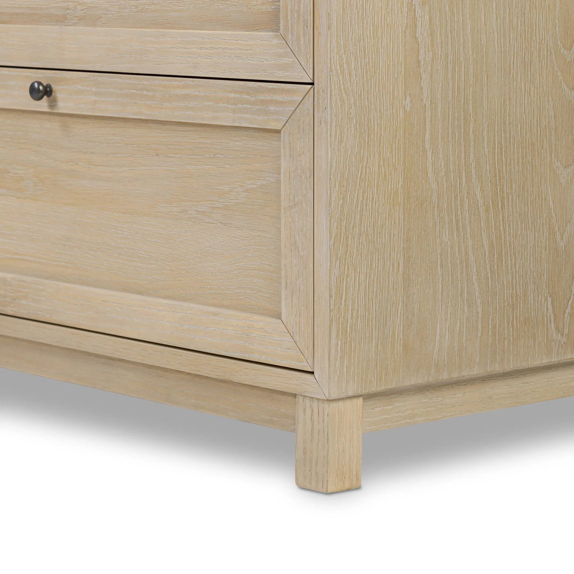 Millie 9 Drawer Dresser by Four Hands in bleached oak veneer, light bleach rubberwood. Made from oak veneer, solid parawood in a transitional style.