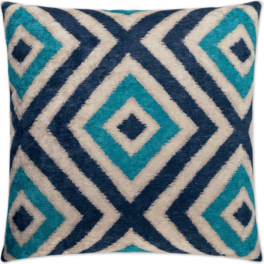 Registan by DV Kap Home. Made from 100% polyester in a modern style.