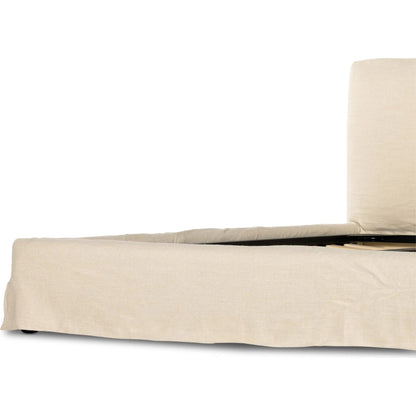 Aidan Slipcover Bed by Four Hands in brussels pine. Made from 100% flax, linen, iron, 100% polyester in a modern style.