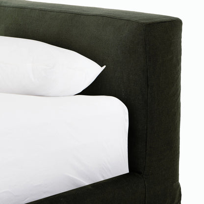 Aidan Slipcover Bed by Four Hands in brussels pine. Made from 100% flax, linen, iron, 100% polyester in a modern style.