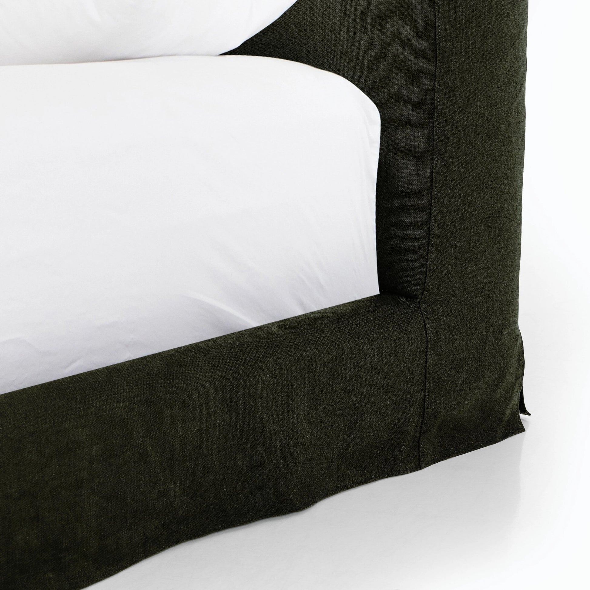 Aidan Slipcover Bed by Four Hands in brussels pine. Made from 100% flax, linen, iron, 100% polyester in a modern style.