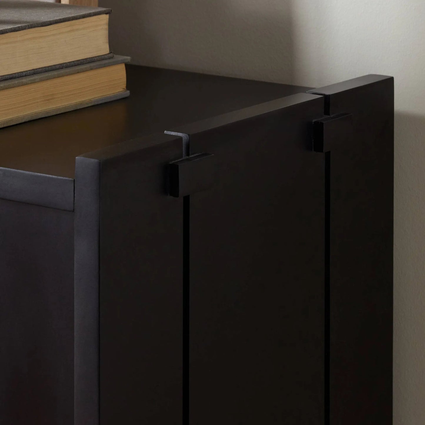 028 SI-2534946 | Closeup | Etro Media Console by Four Hands. Made from unique in a transitional style.
