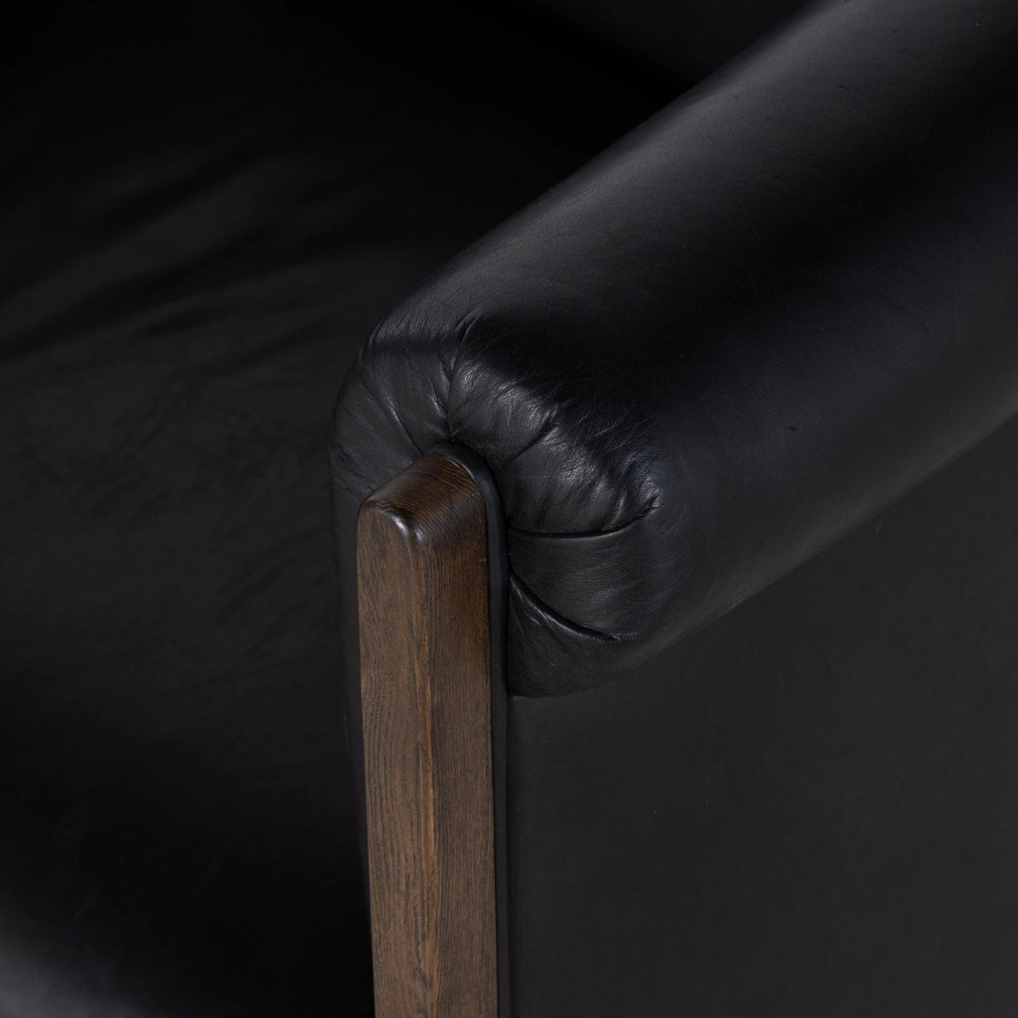 007 SI-1977210 | Additional Silo | Colby Swivel Chair by Four Hands in vintage ash veneer, heirloom black, vintage ash. Made from top grain leather, ash veneer, solid ash in a modern style.