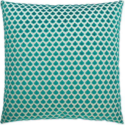 Posh by DV Kap Home. Made from 60% polyester, 40% acrylic in a transitional style.