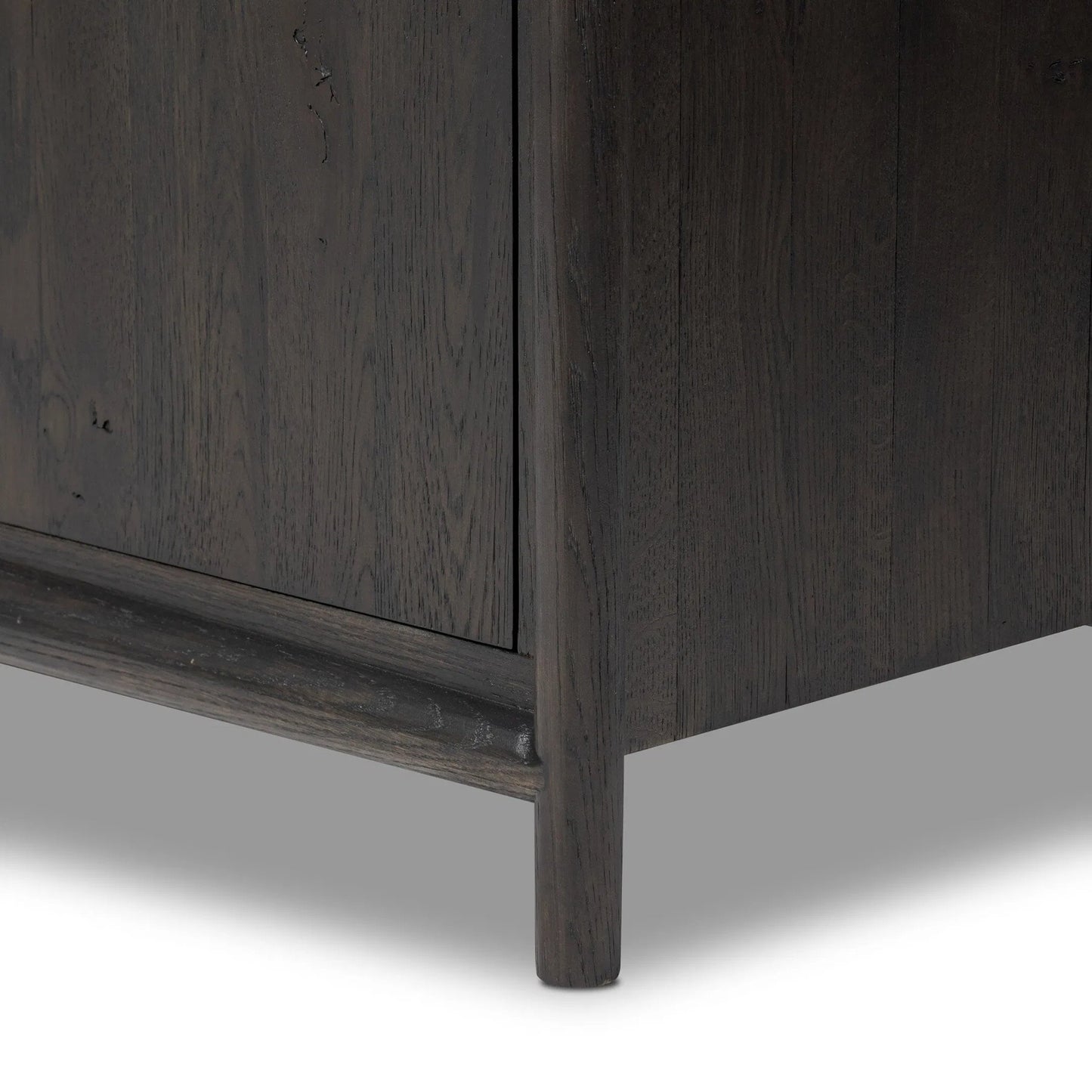 035 SI-2535004 | Closeup | Glenview Bookcase by Four Hands in weathered oak. Made from unique in a modern style.