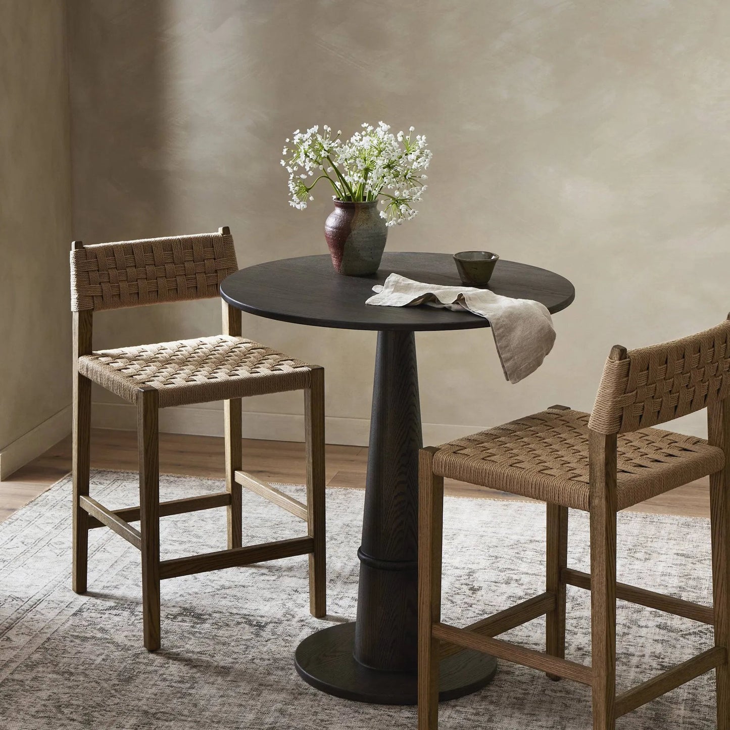 009 SI-2320091 | Lifestyle | Hamlin Bar Stool by Four Hands. Made from unique in a transitional style.