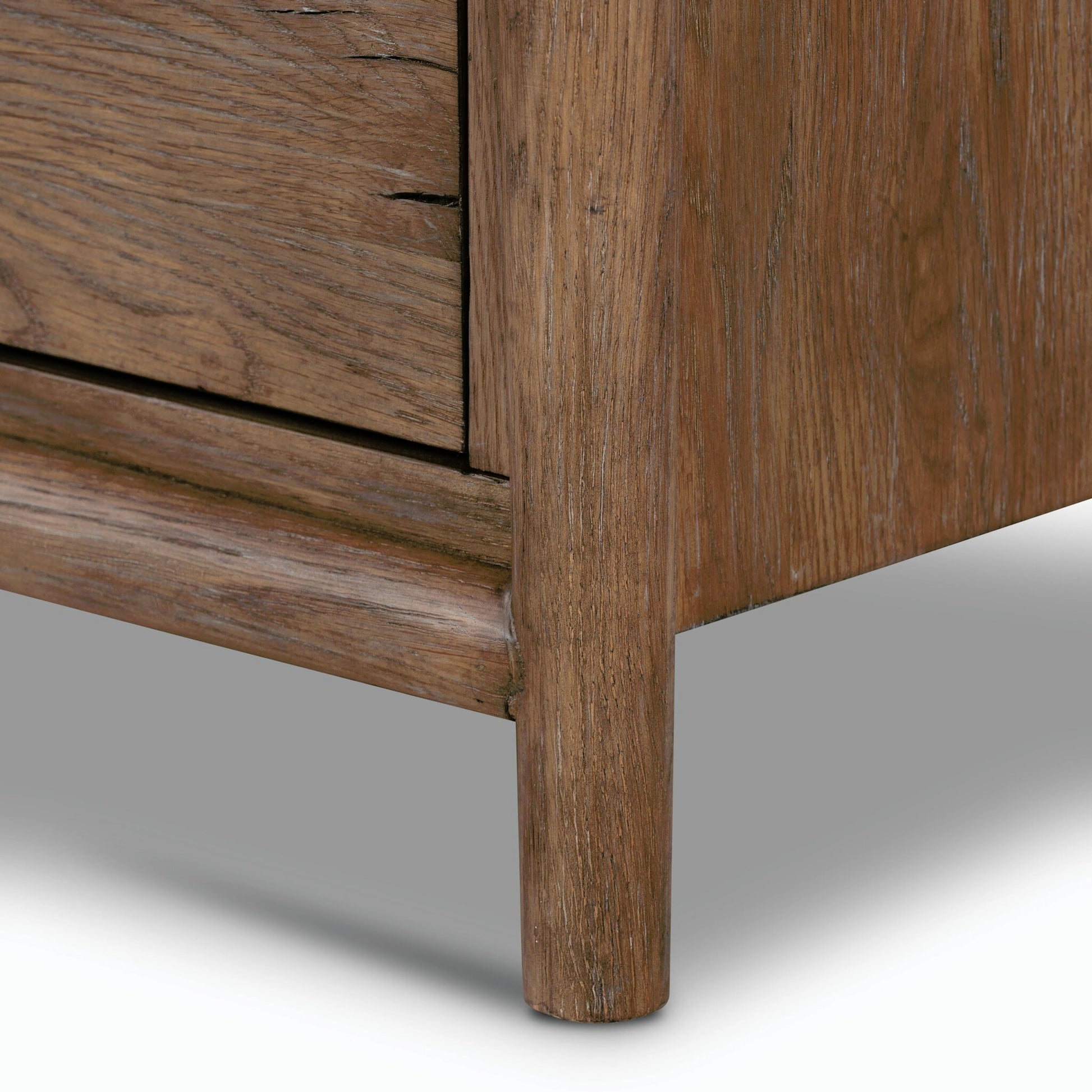 Glenview 6 Drawer Dresser by Four Hands in weathered oak. Made from thick oak veneer, solid oak in a modern style.