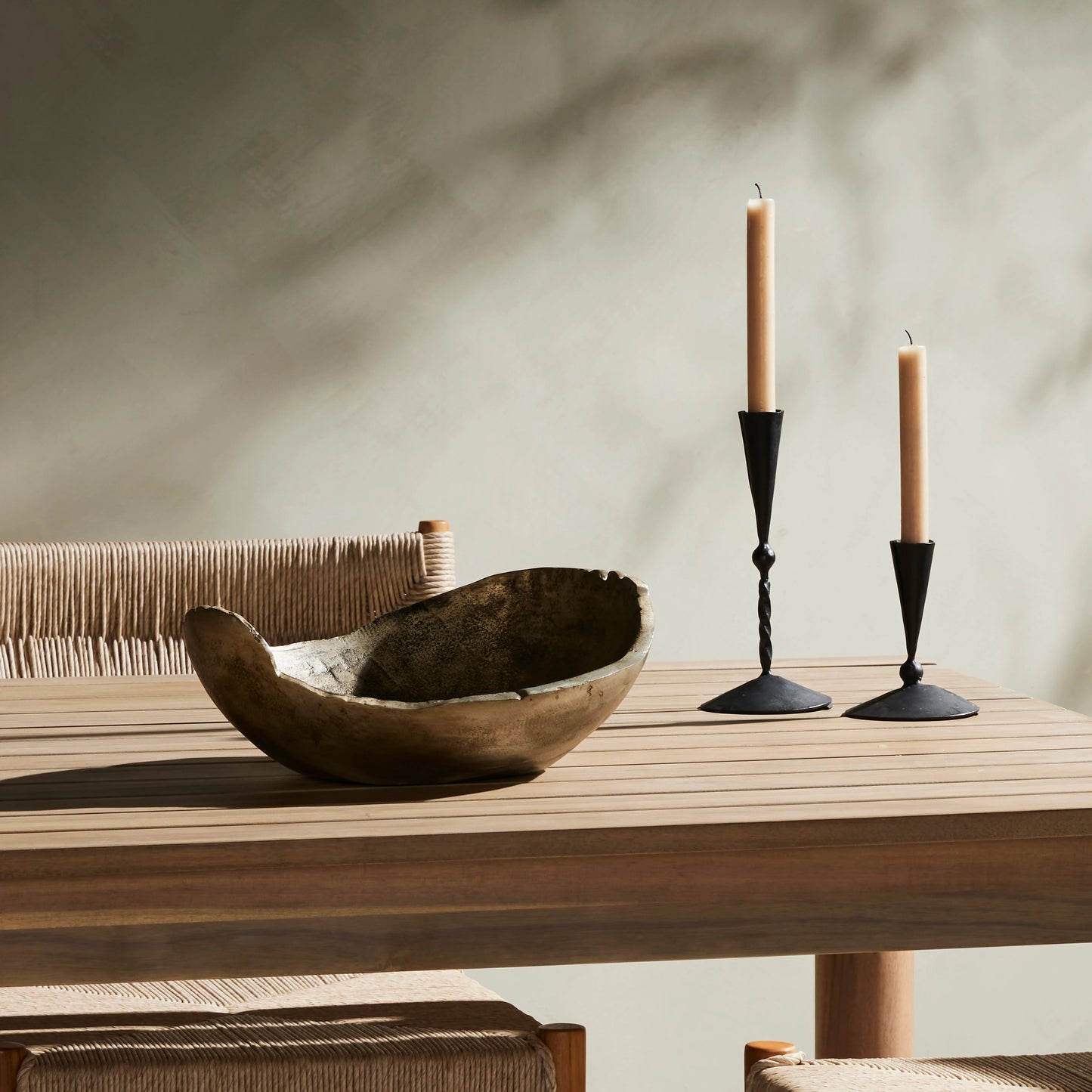 009 SI-2001512 | Lifestyle | Jagen Outdoor Bowl by Four Hands in rustic cast. Made from aluminum in a modern style.
