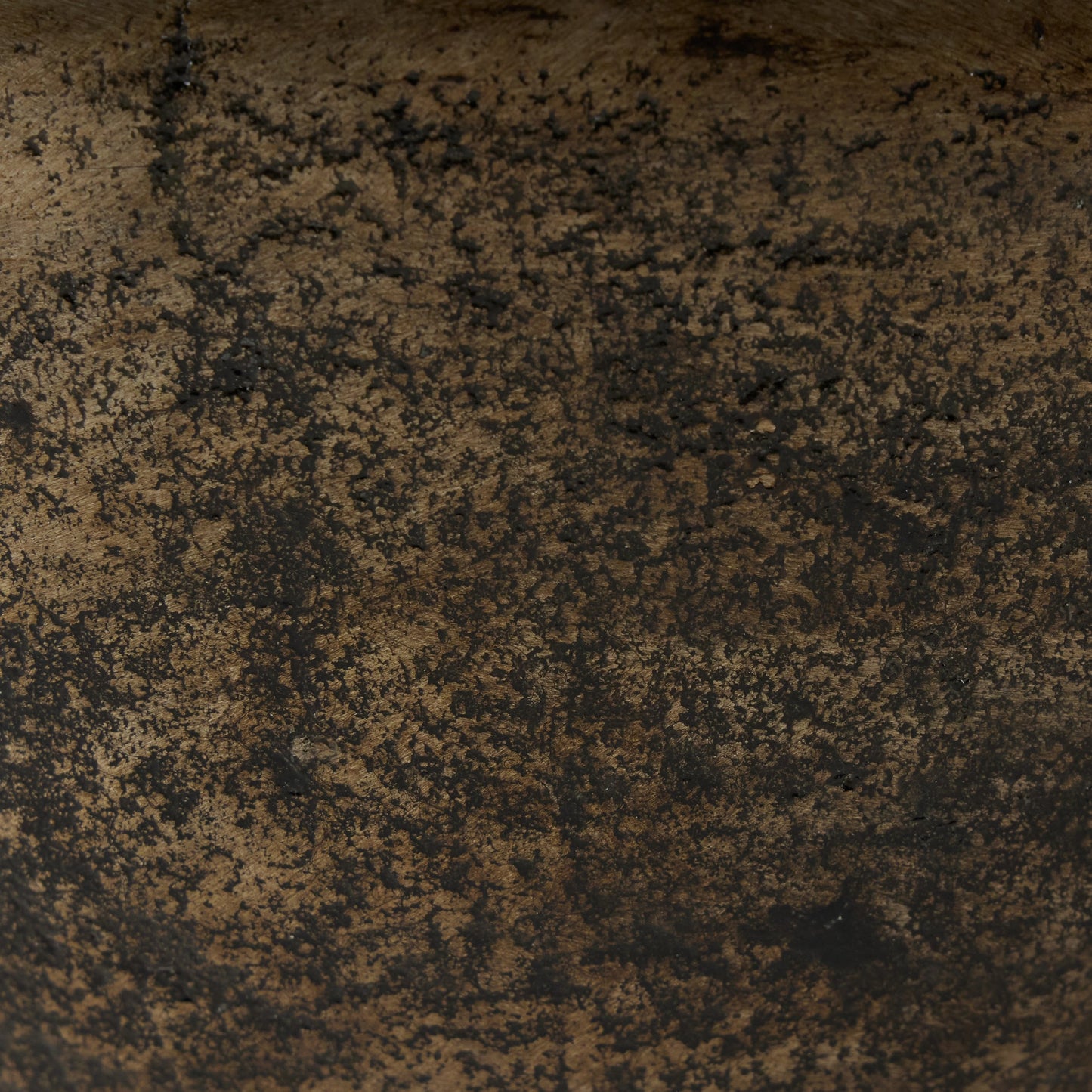 003 SI-2001513 | Closeup | Jagen Outdoor Pedestal Bowl by Four Hands in rustic cast. Made from aluminum in a modern style.