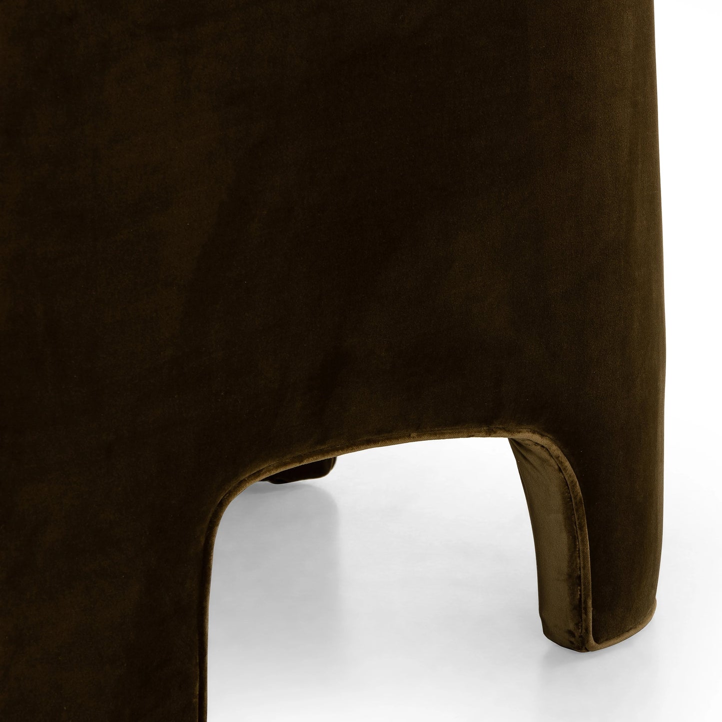 007 SI-2074755 | Additional Silo | Sully Chair by Four Hands in surrey moss. Made from 76.8% cotton, 23.2% polyester, poplar plywood, 100% polyester in a modern style.