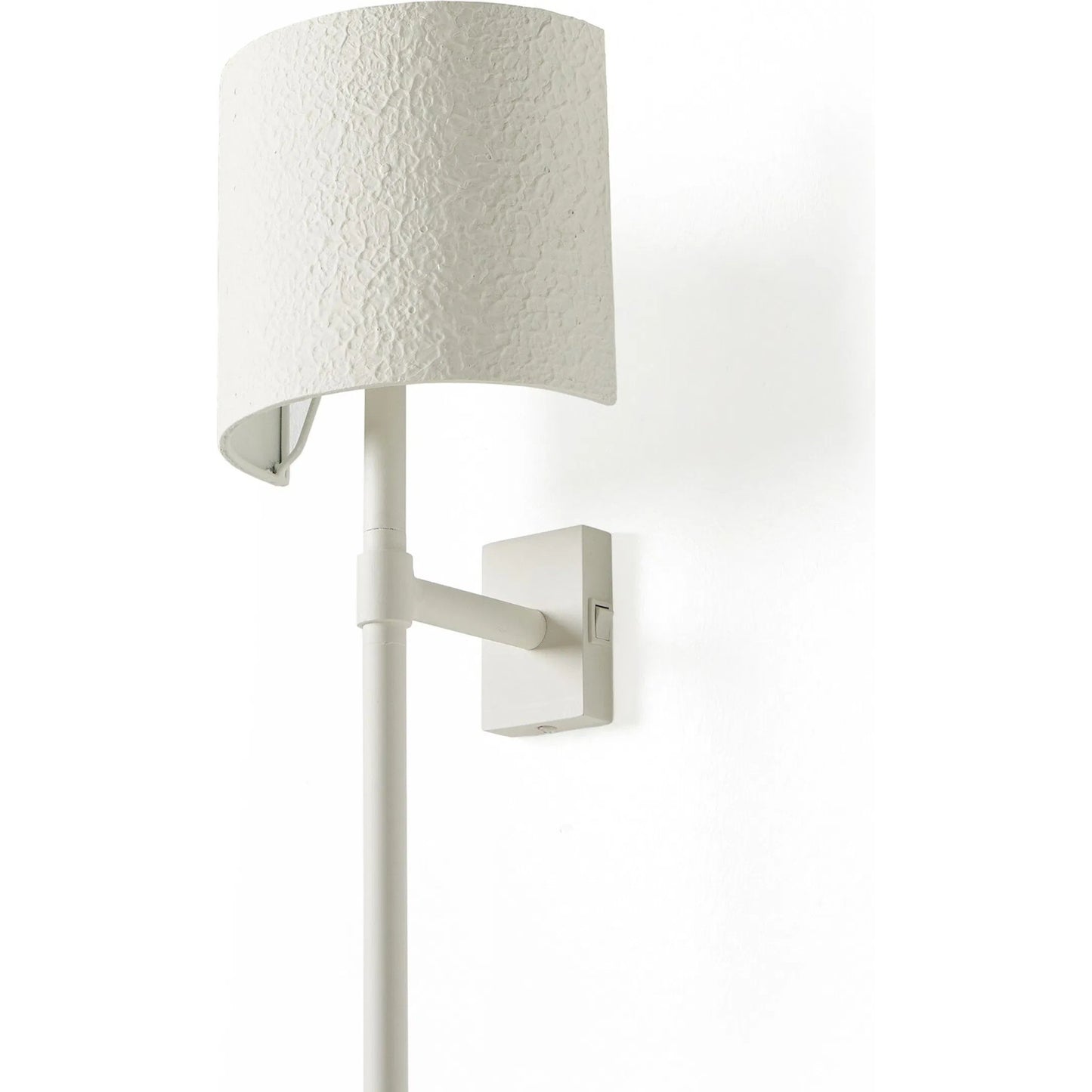 004 SI-2635330 | Closeup | Maurice Sconce by Four Hands in matte white plaster, matte white iron. Made from iron in a unique style.