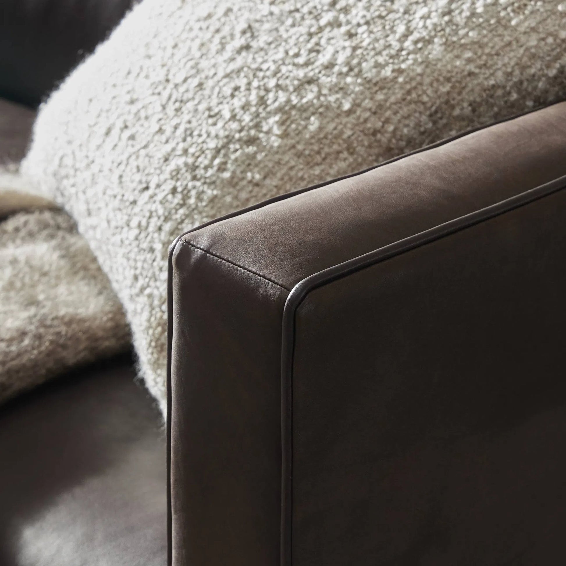 Phillip Sofa by Four Hands in heirloom cigar. Made from top grain leather, pine plywood, solid pine in a traditional style.