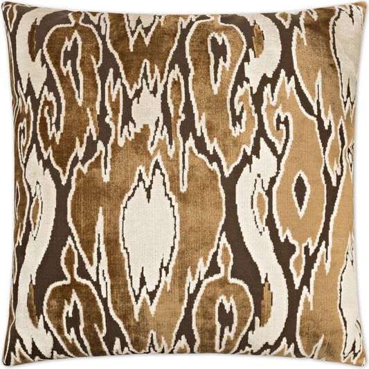 Maldives by DV Kap Home. Made from 60% rayon, 40% polyester in a eclectic & global style.