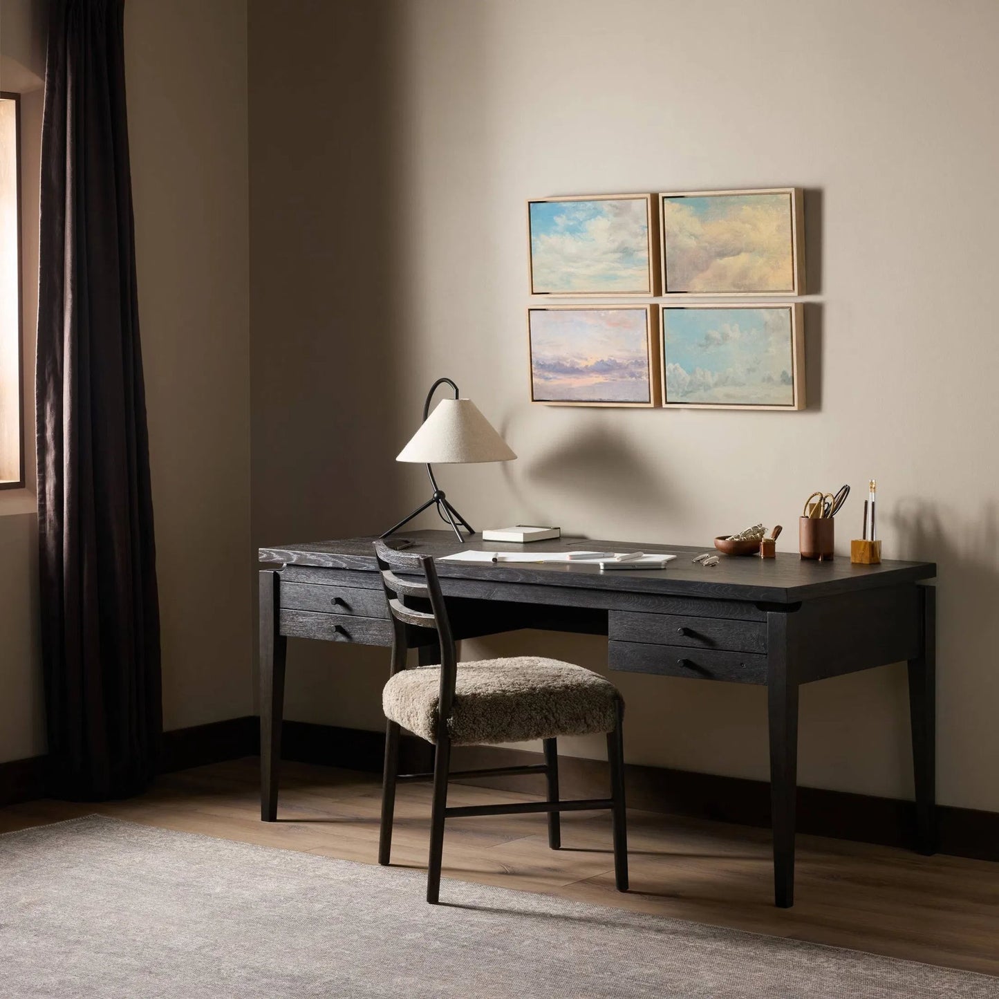 029 SI-2534795 | Lifestyle | Bergstrom Desk by Four Hands. Made from thick oak veneer, solid oak in a modern style.