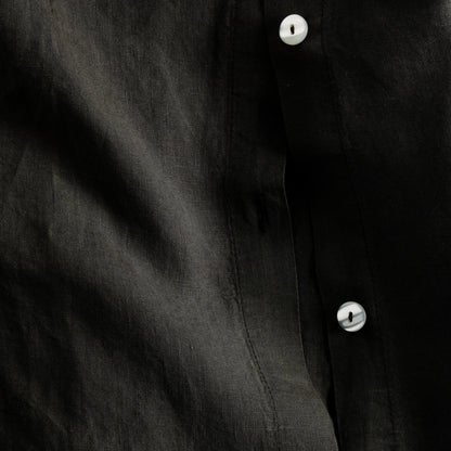 Sable Duvet Cover by Four Hands in sable dark grey. Made from 100% flax/linen in a modern style.