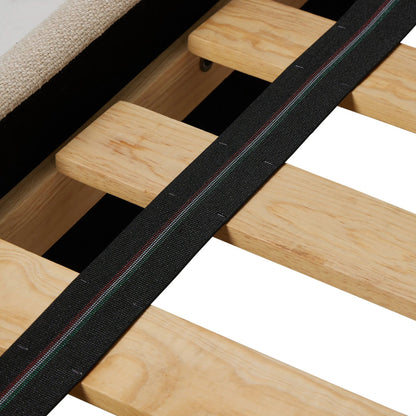 Colt Bed by Four Hands. Made from unique in a transitional style.