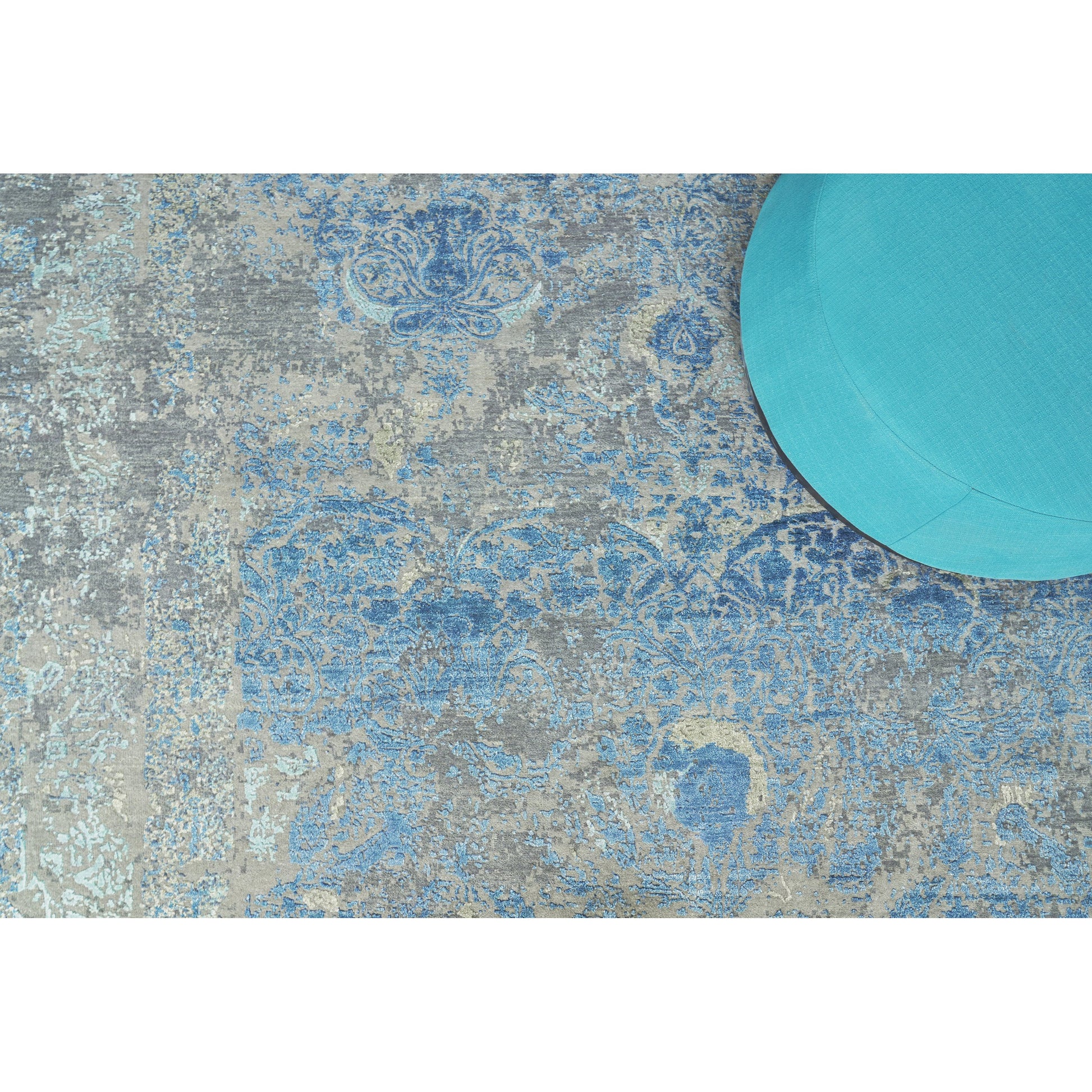 Maison Rug by Exquisite Rugs. Made from wool, bamboo silk in a unique style.