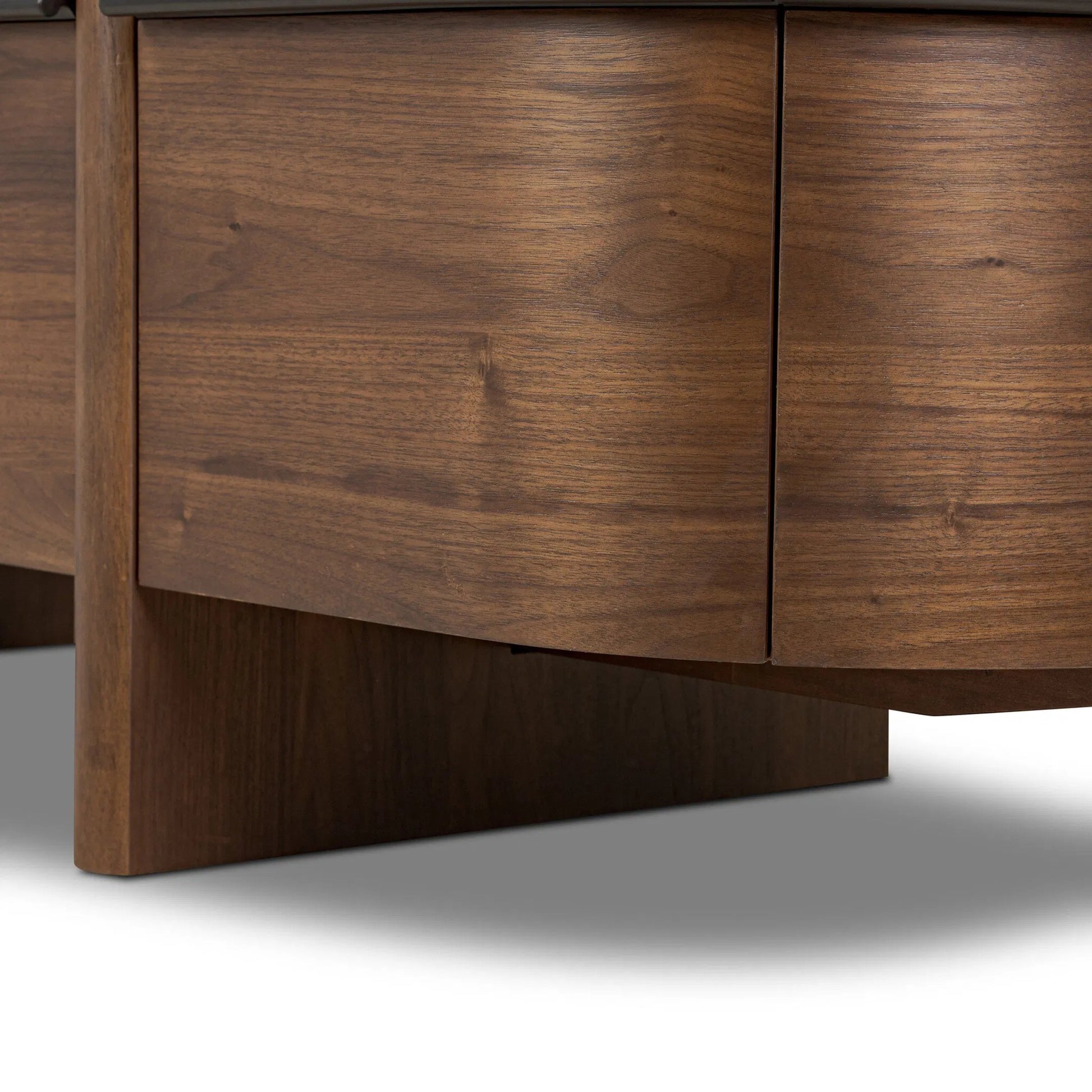 Theo 6 Drawer Dresser by Four Hands in dark brown walnut, dark brown walnut veneer. Made from solid walnut, walnut veneer in a unique style.