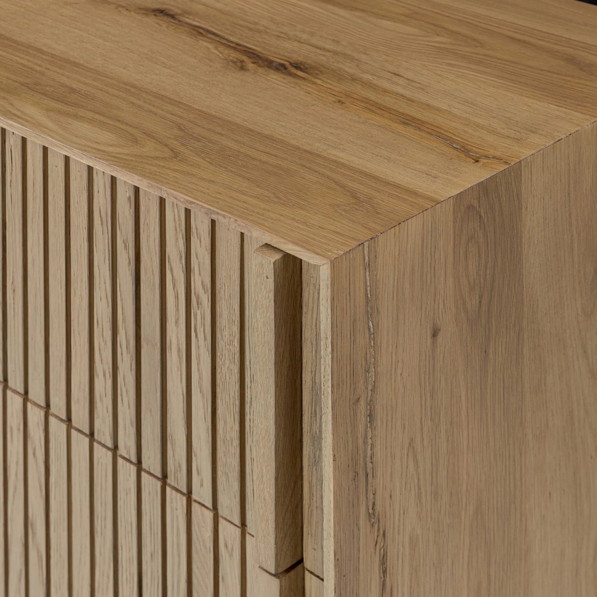 Leo 8 Drawer Dresser by Four Hands. Made from solid oak, thick oak veneer in a unique style.