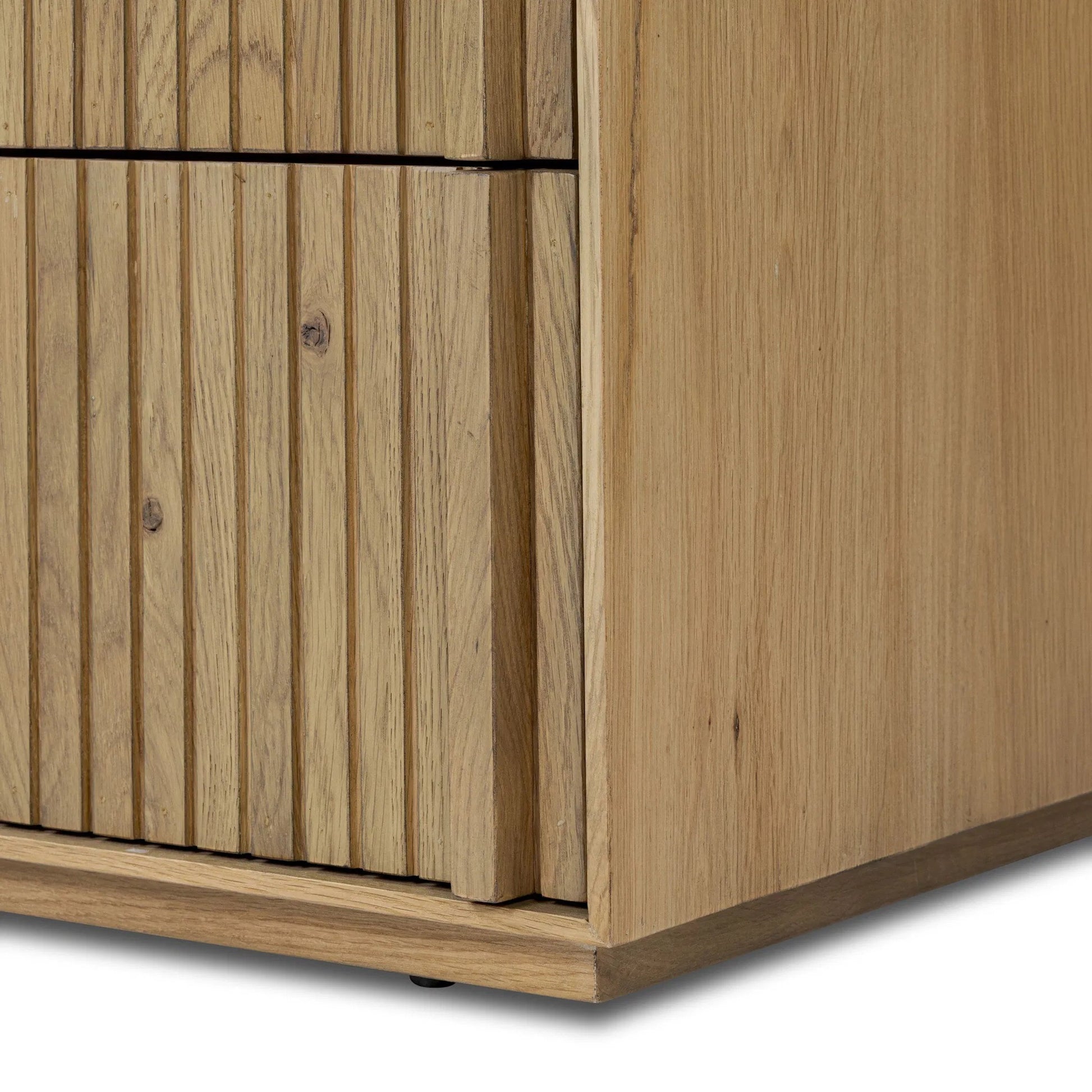 Leo 8 Drawer Dresser by Four Hands. Made from solid oak, thick oak veneer in a unique style.