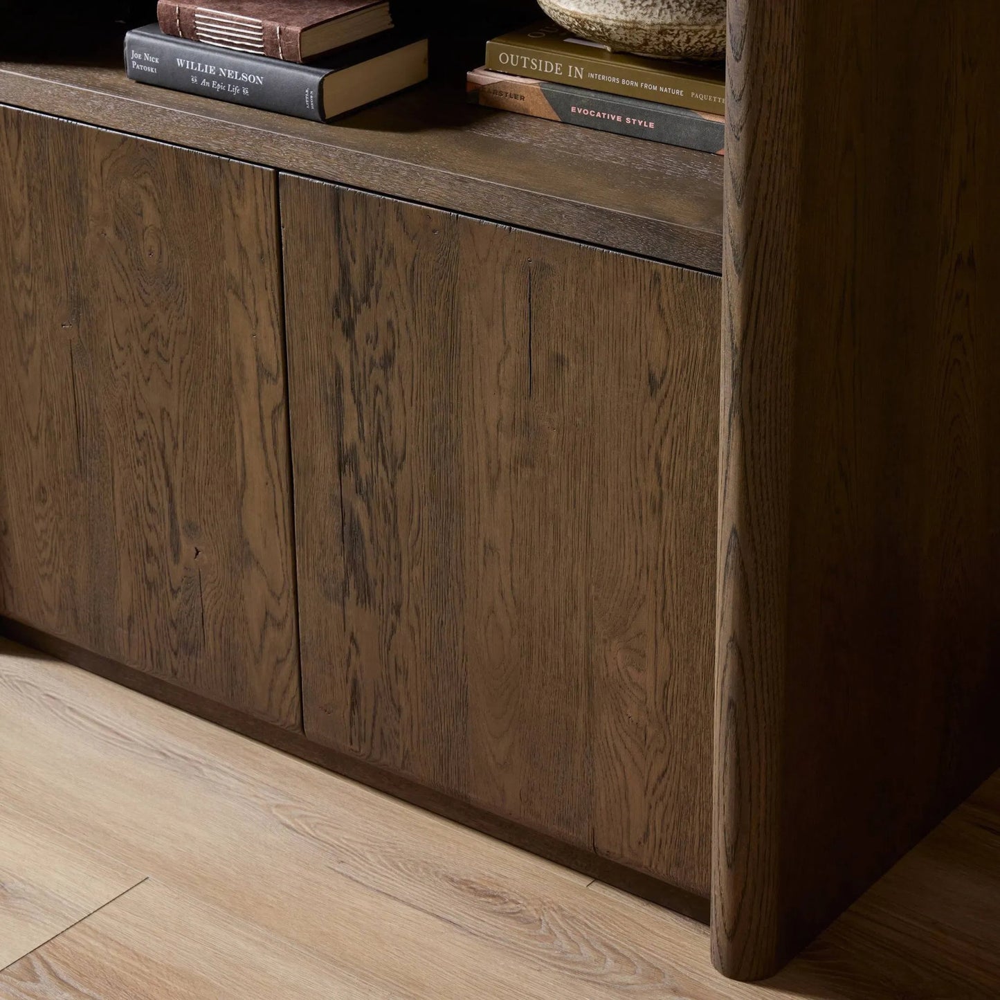 008 SI-2531576 | Closeup | Arthur Bookcase by Four Hands in tobacco oak, tobacco oak veneer. Made from solid oak, oak veneer in a transitional style.