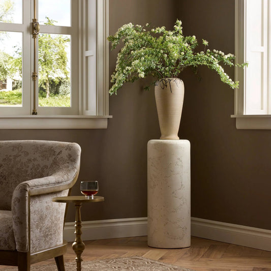 Arati Pedestal by Four Hands in aged white concrete. Made from solid concrete in a unique style.