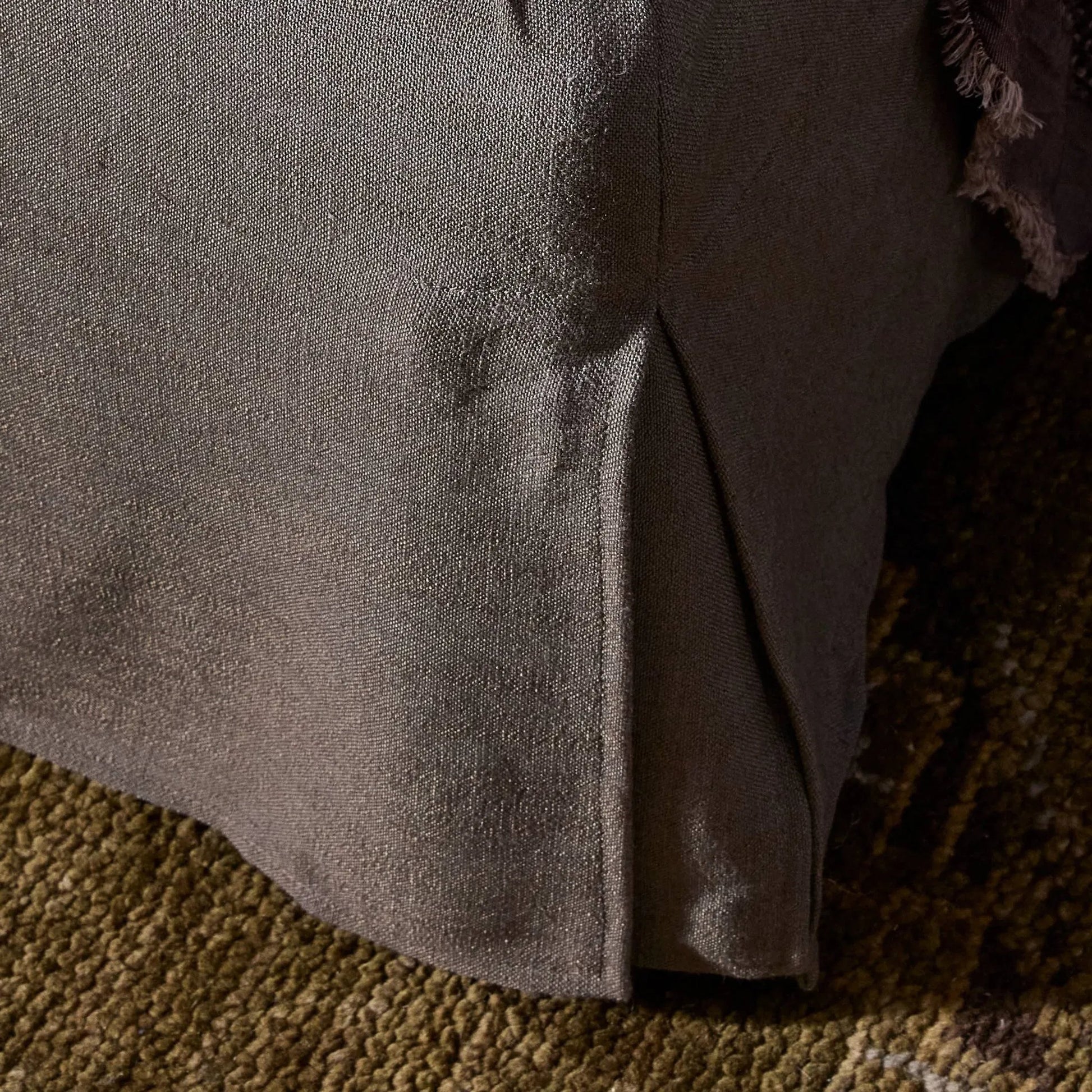 Oasley Slipcover Bed by Four Hands. Made from 61% polyester, 31% viscose (rayon), 8% flax/linen, solid parawood in a unique style.