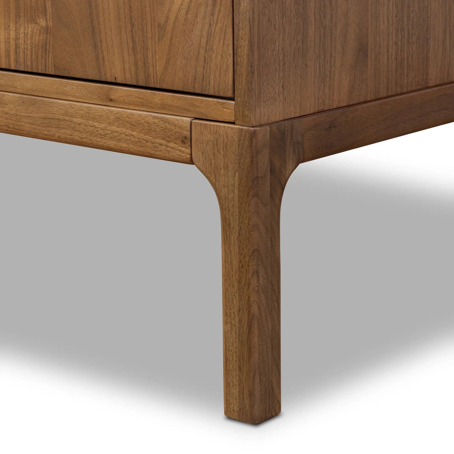 013 SI-2531577 | Closeup | Arturo 4 Door Sideboard by Four Hands in natural walnut, natural walnut veneer. Made from solid walnut, walnut veneer in a transitional style.