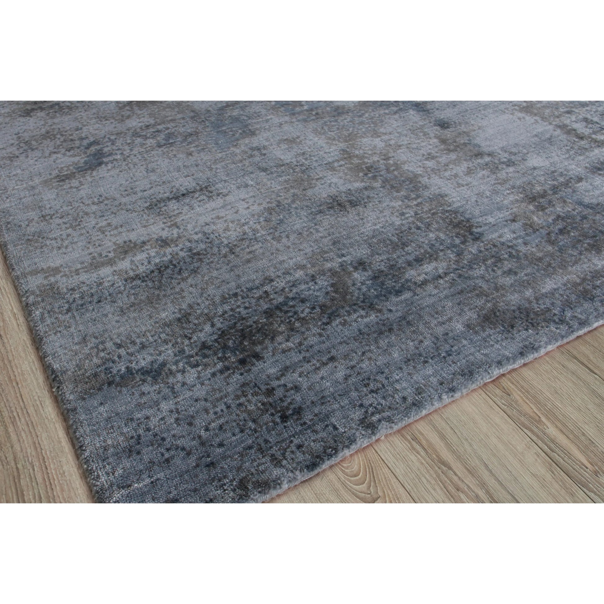 Antolini 2528 Rug by Exquisite Rugs in blue, gray. Made from bamboo silk in a unique style.