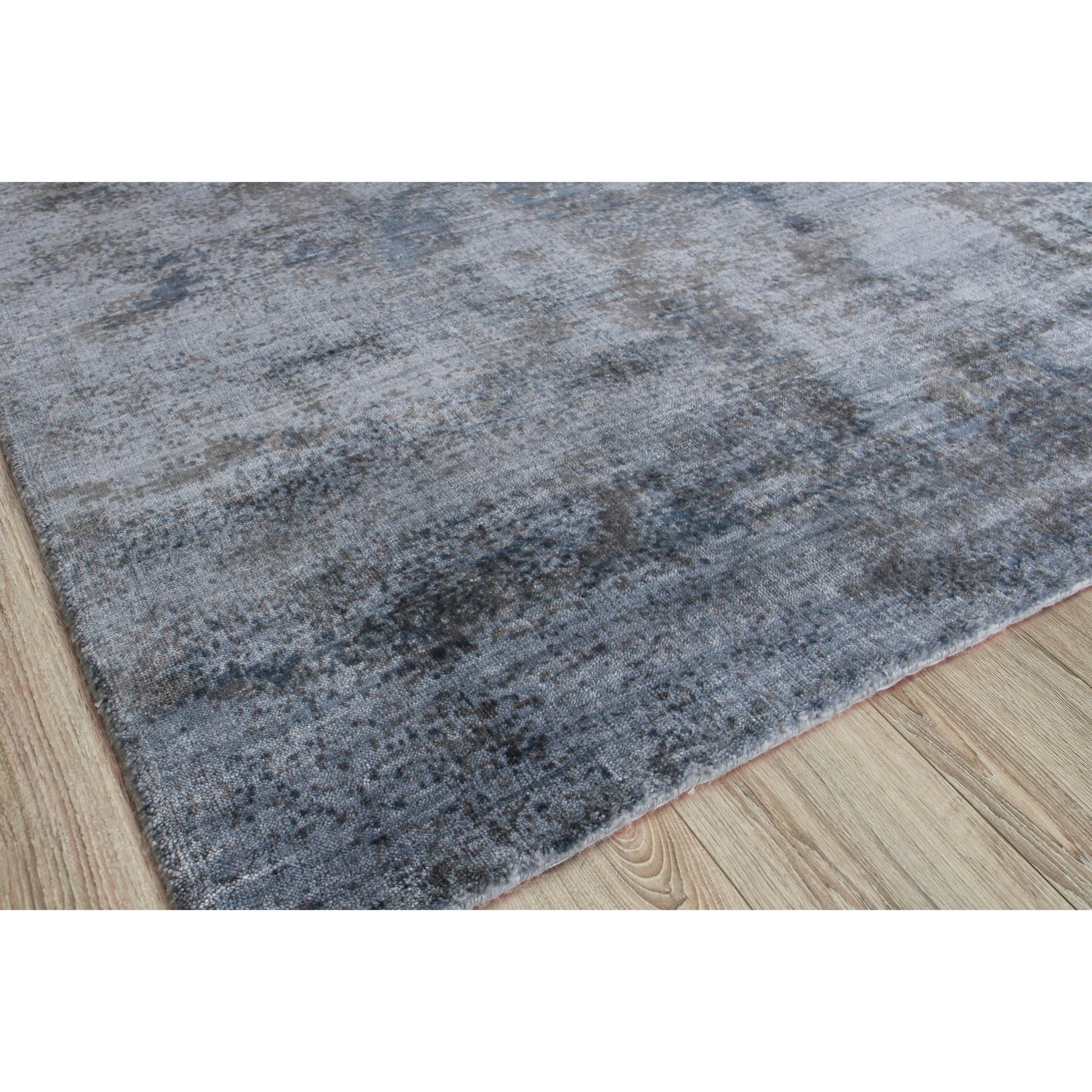 Antolini 2528 Rug by Exquisite Rugs in blue, gray. Made from bamboo silk in a unique style.